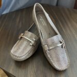 Featured thumbnail for Souliers dorés - Naturalizer