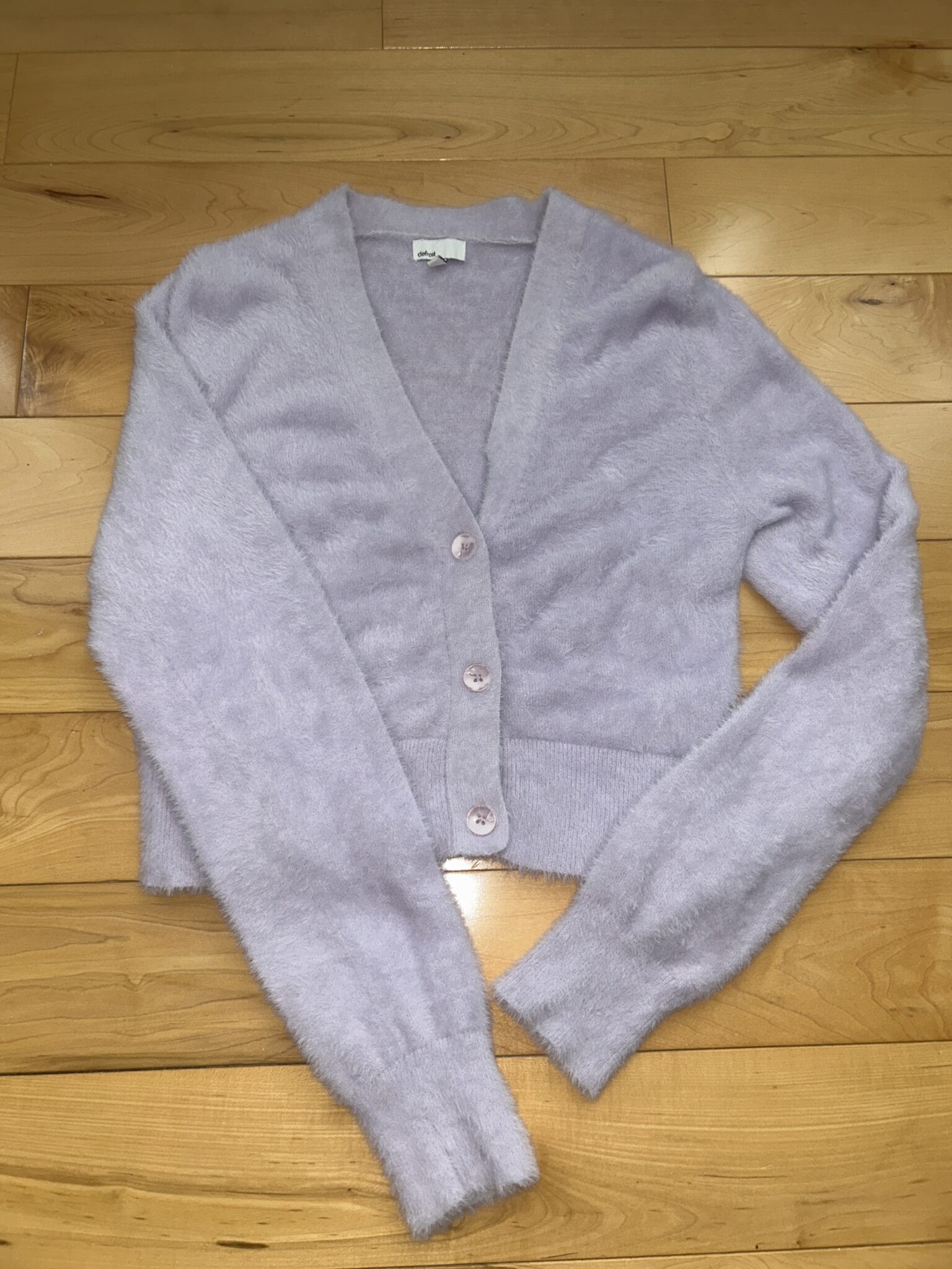 Featured image for Cardigan doux lilas