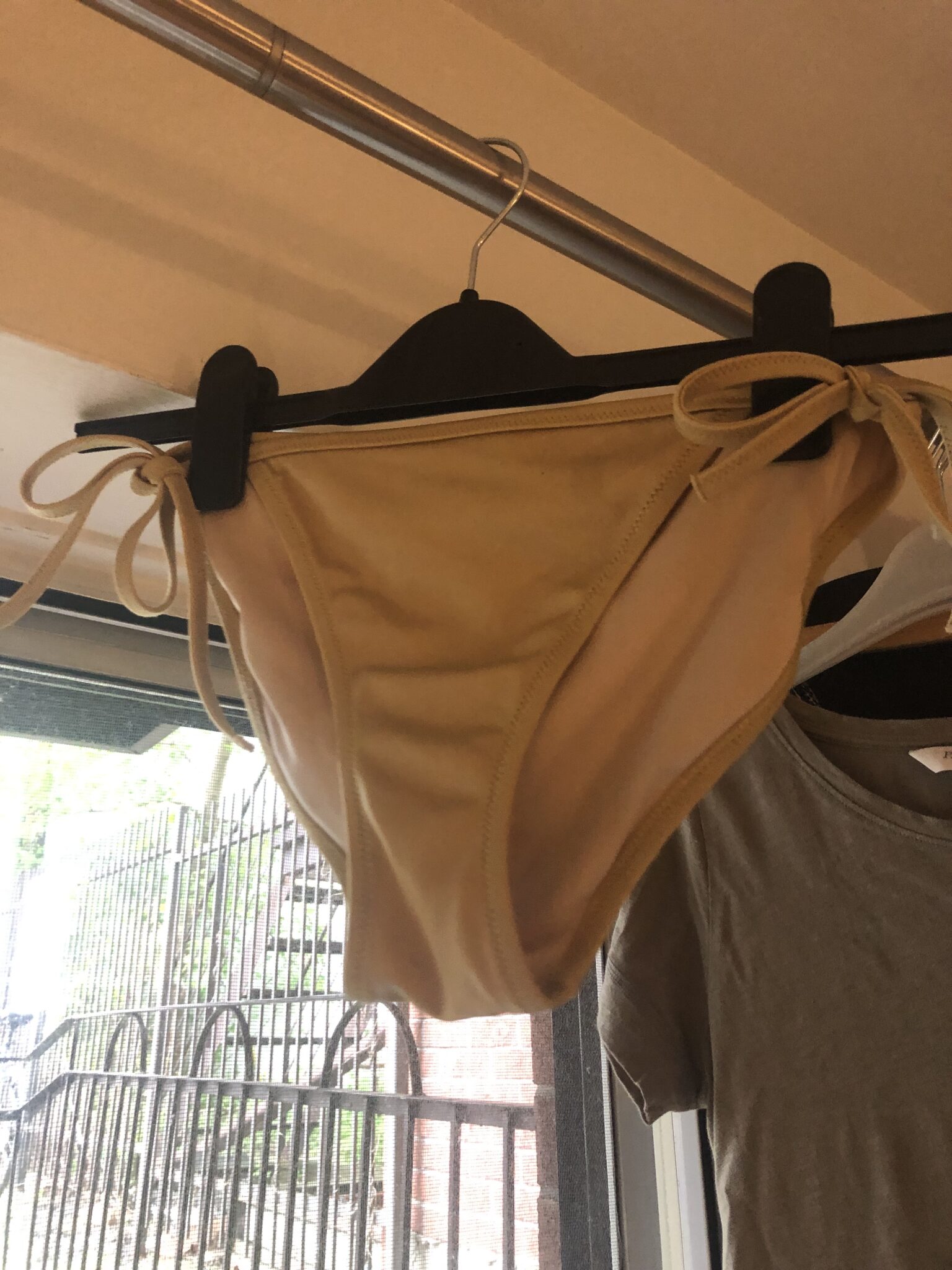 Image for Bas de bikini 👙 victoria secret gold small