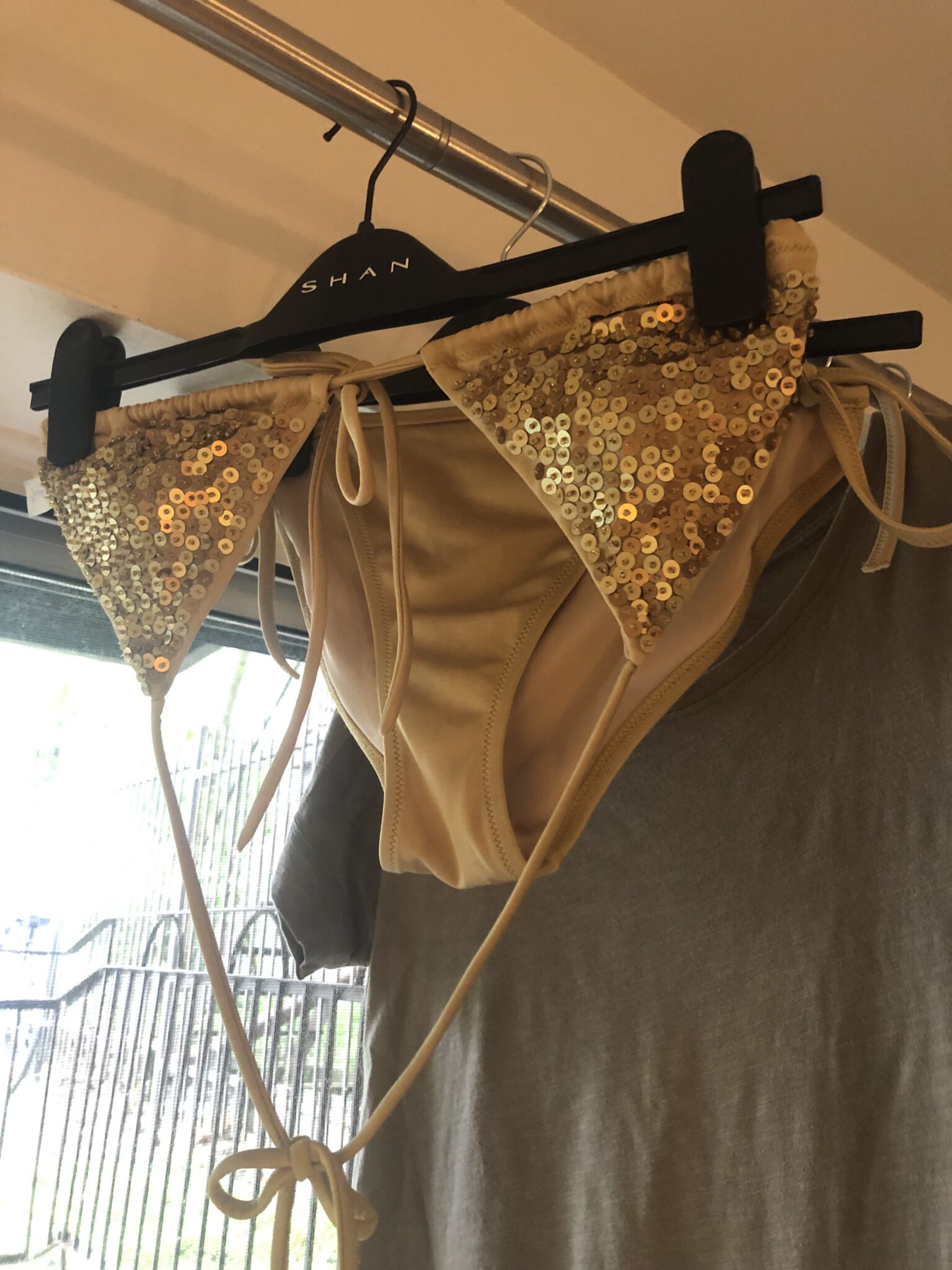 Image for Bas de bikini 👙 victoria secret gold small