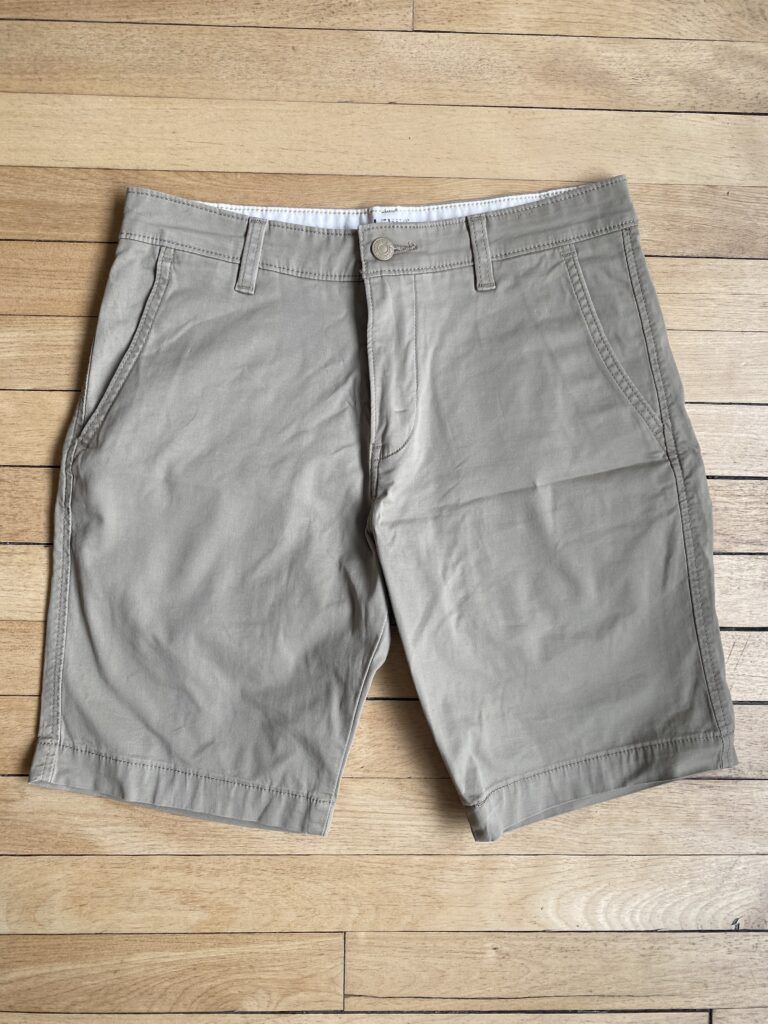 Featured image for Levi's Chino Shorts W29