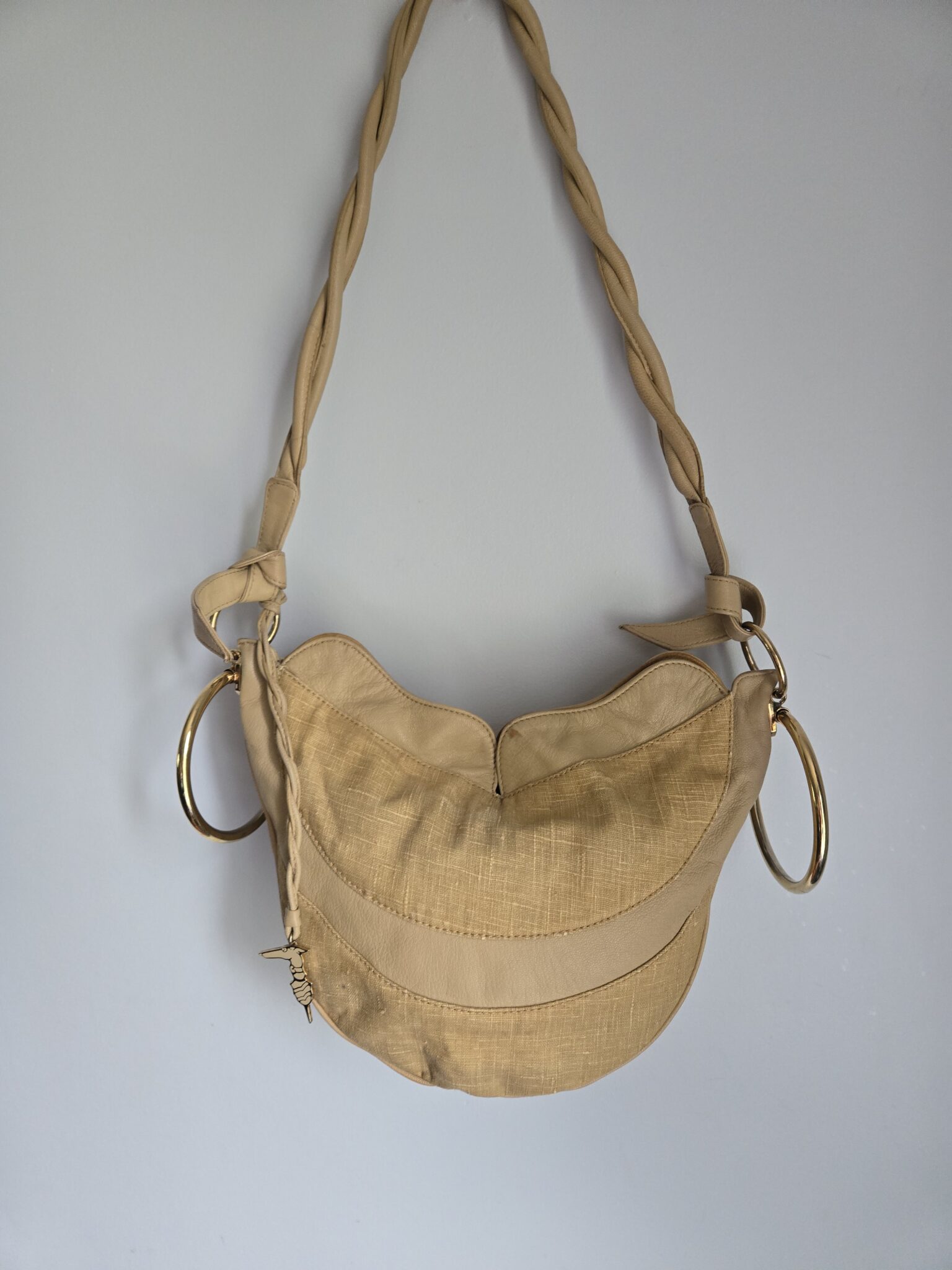 Featured image for Yellow handbag