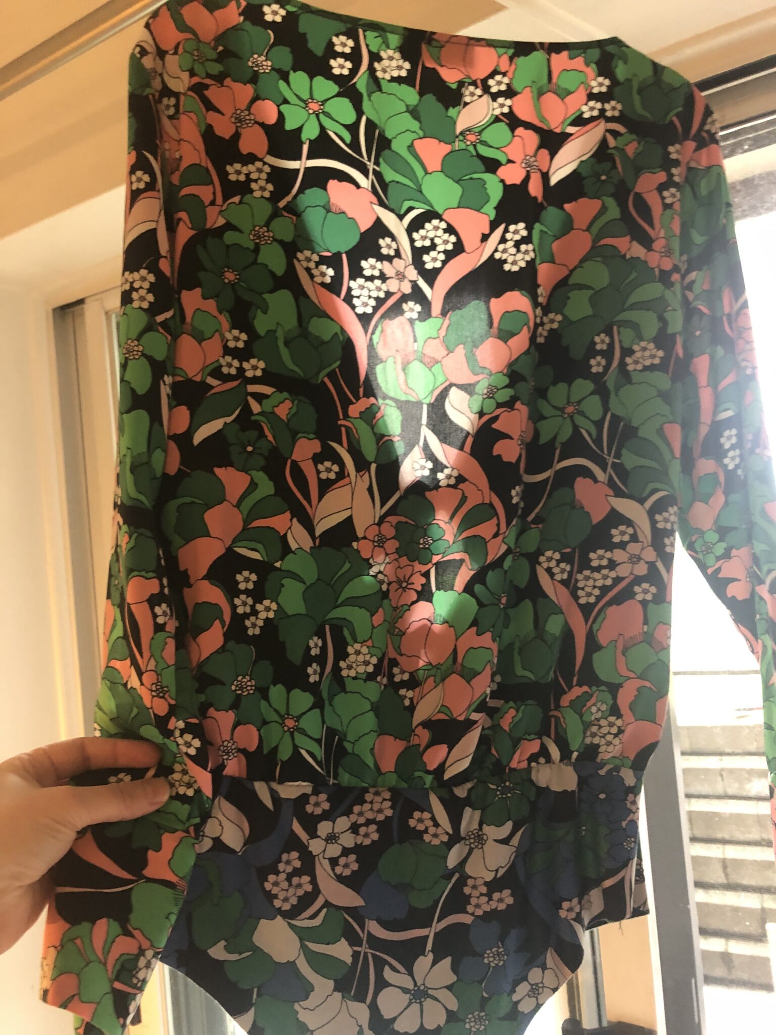 Image for Body blouse Zara large fait petit