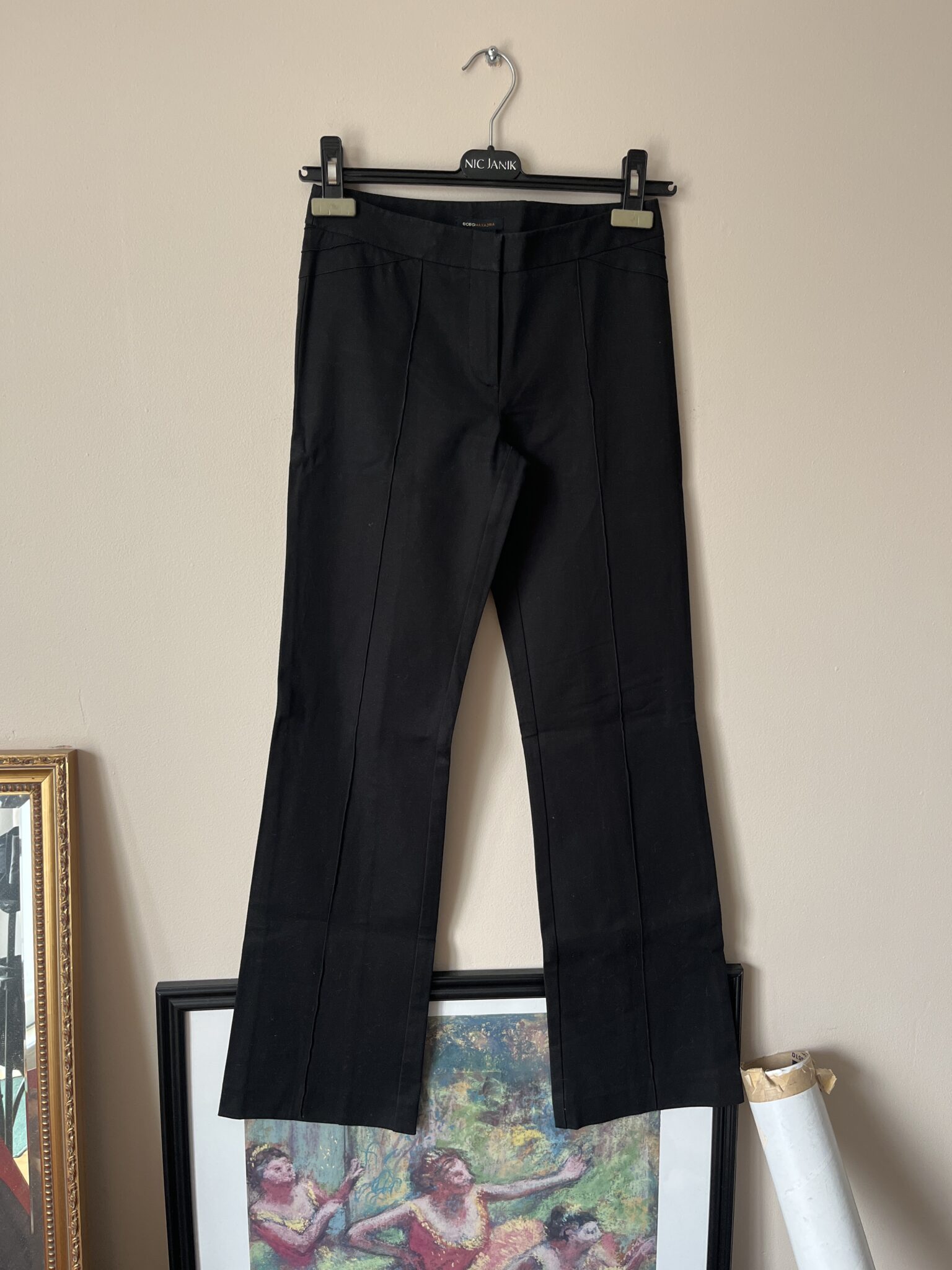 Featured image for Pantalon pattes droites BCBG taille 0