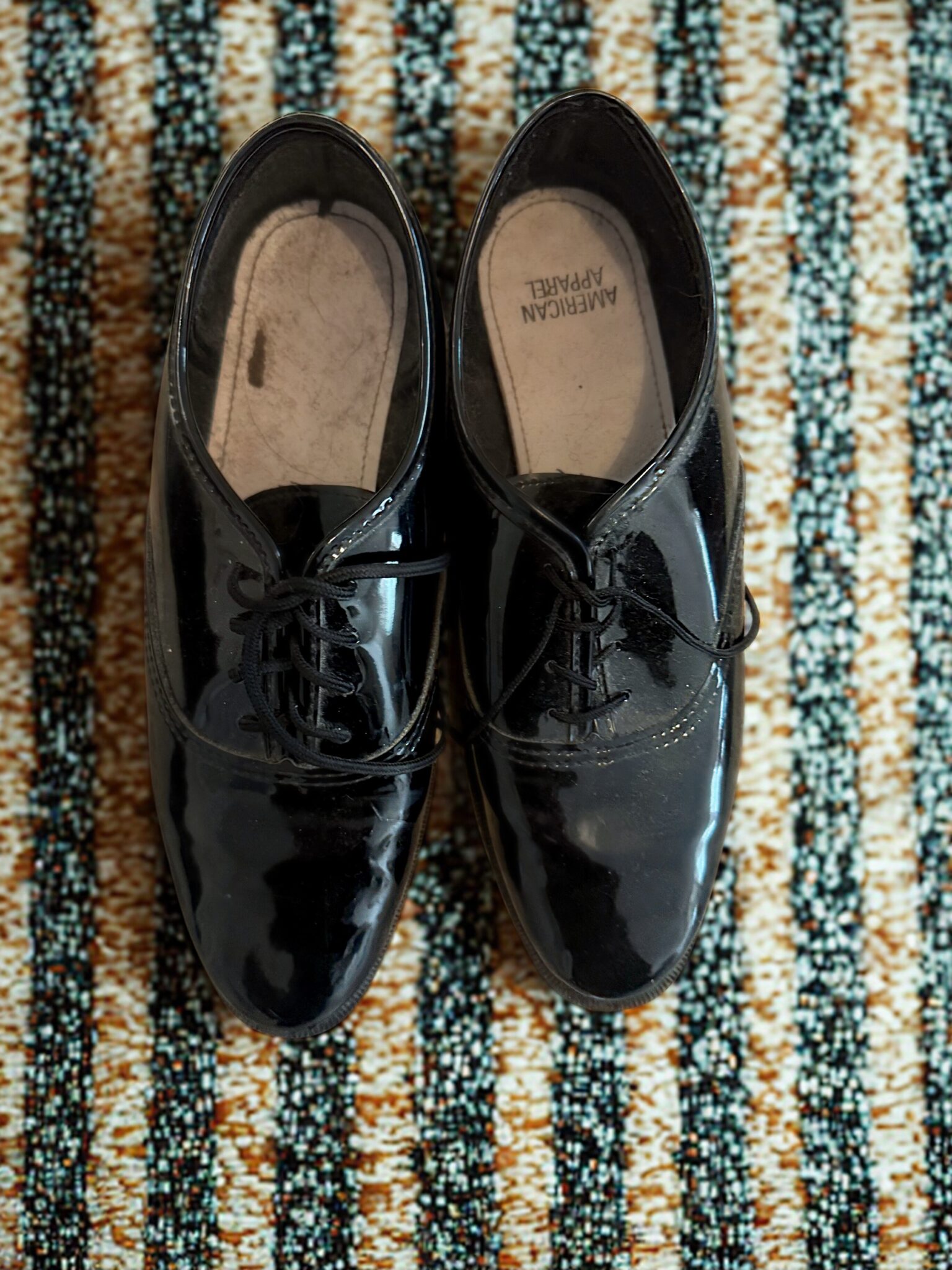 Featured image for Souliers cuir vernis