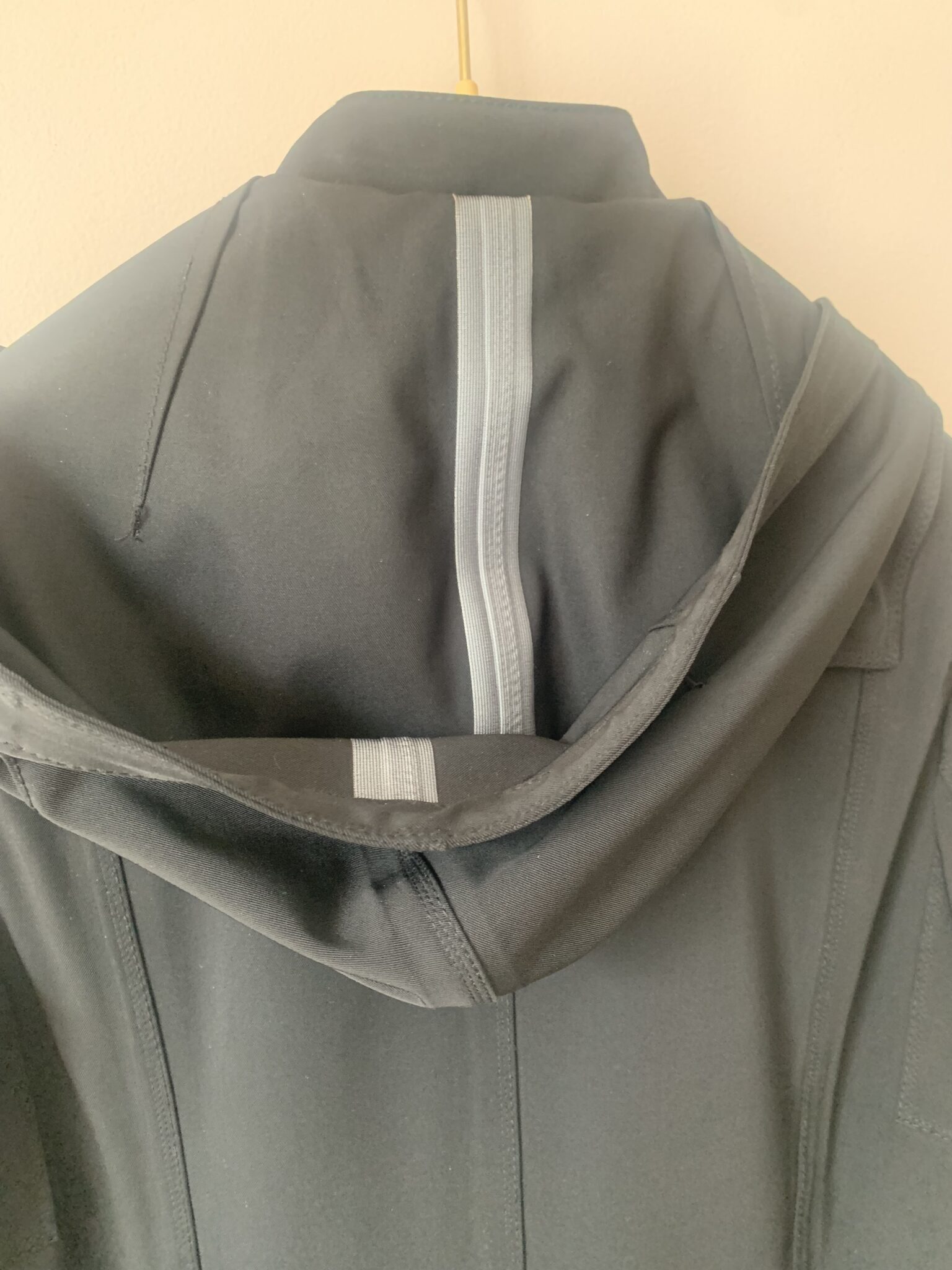 Image for Manteau de pluie technique Élie Tahari taille XS ajustable