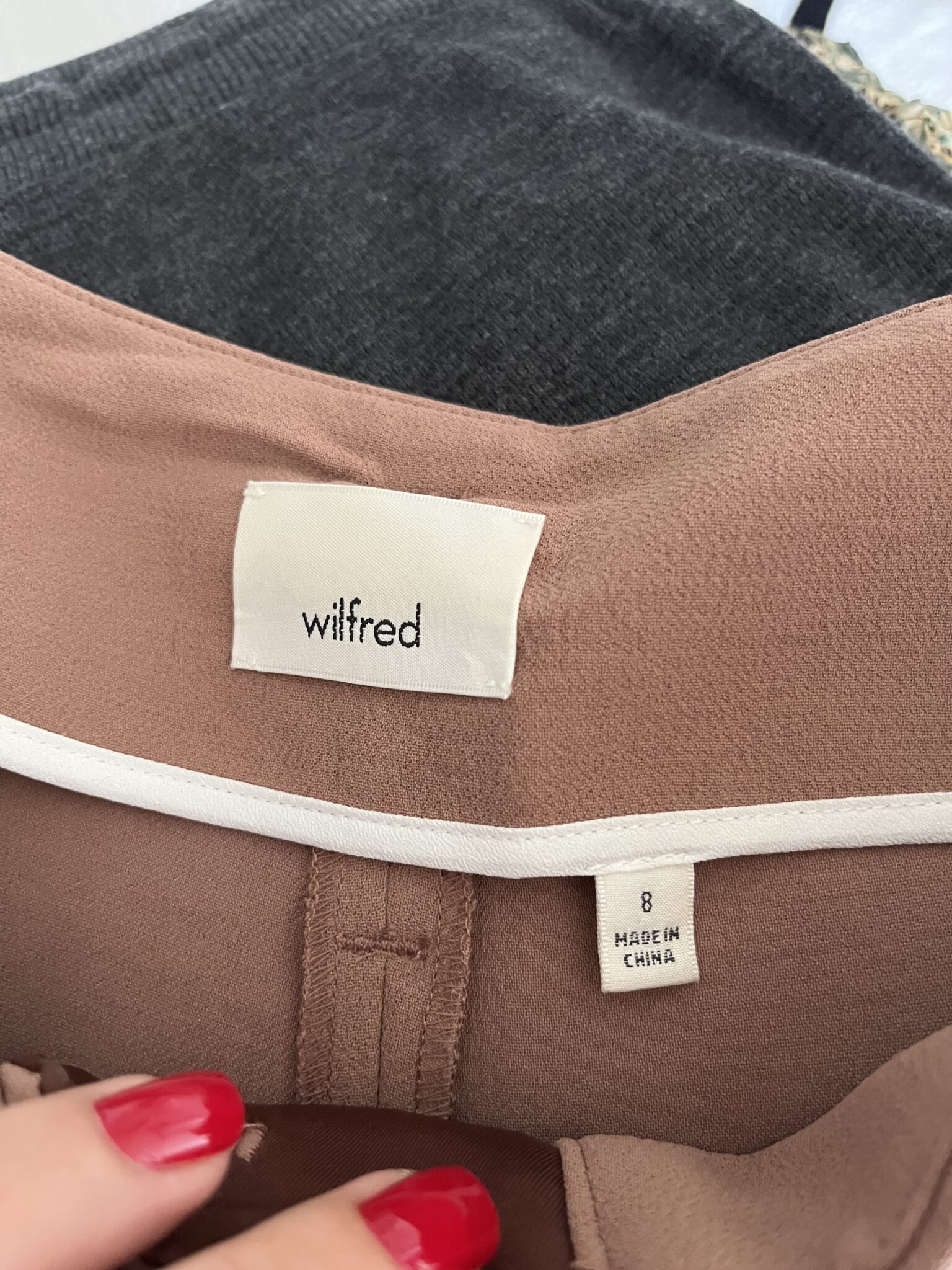 Image for Wilfred Aritzia trousers size 8 US pink brown