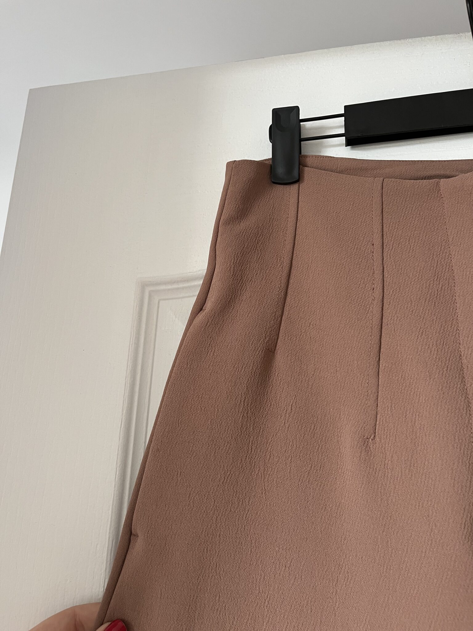 Image for Wilfred Aritzia trousers size 8 US pink brown