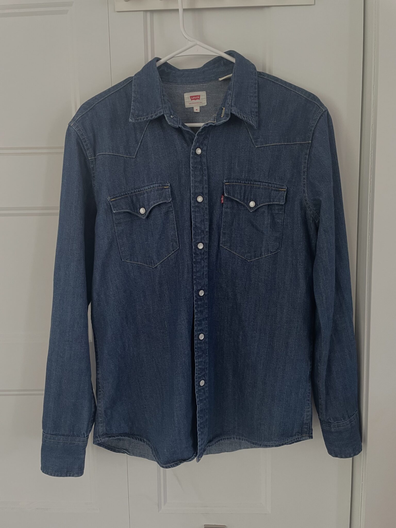 Featured image for Blouse en denim Levi's