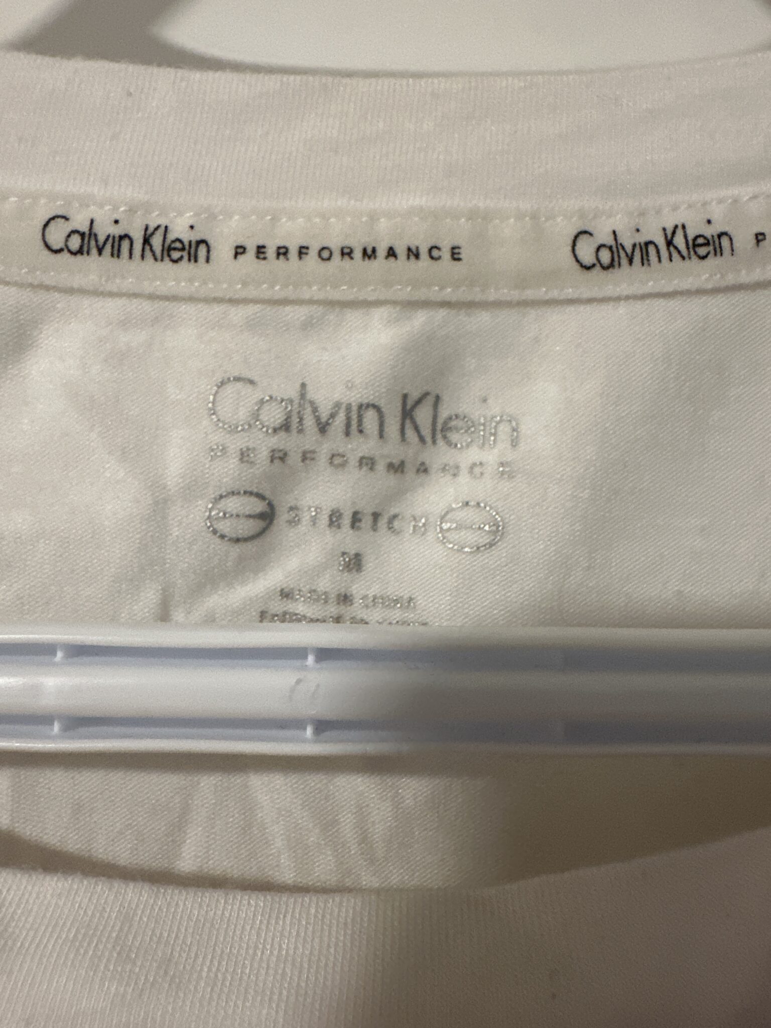 Image for Chandail Calvin Klein a manche longue