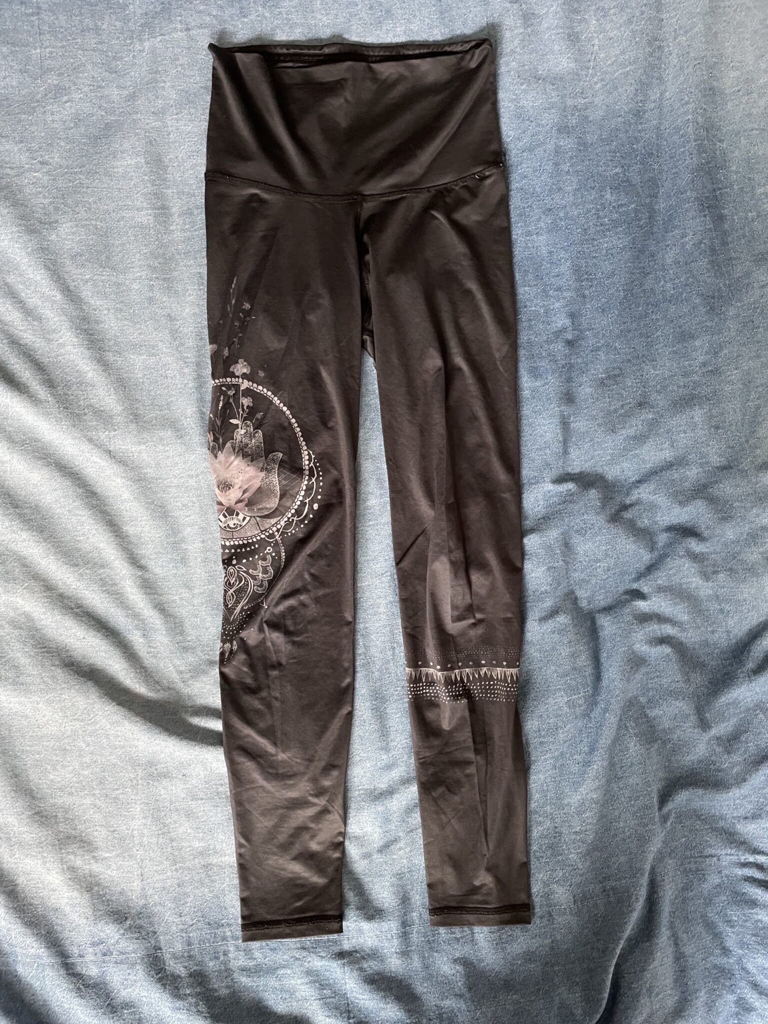 Featured image for Legging hamsa fleurit Rose Buddha