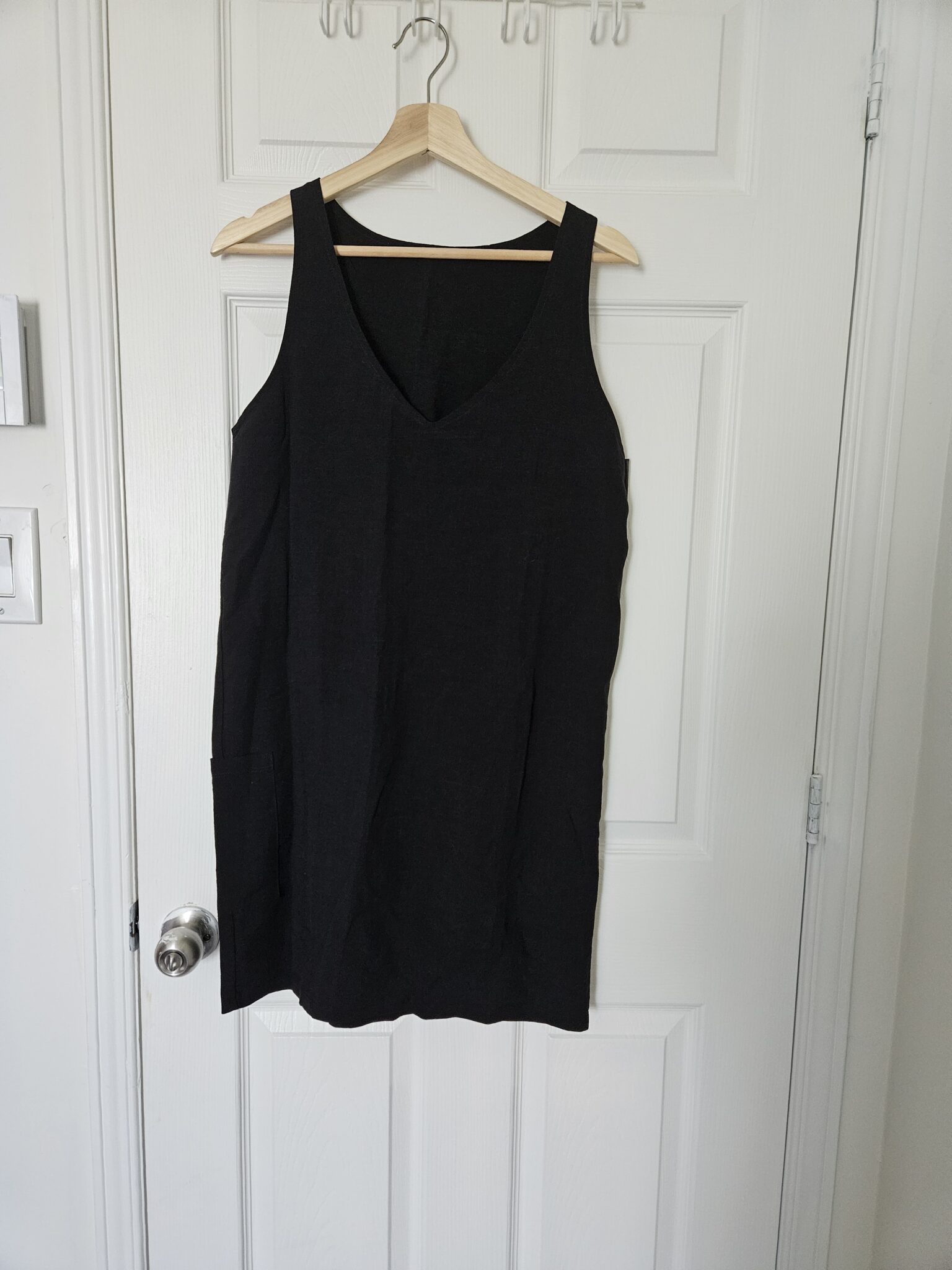 Featured image for Mode locale - Robe viscose lin Louve design