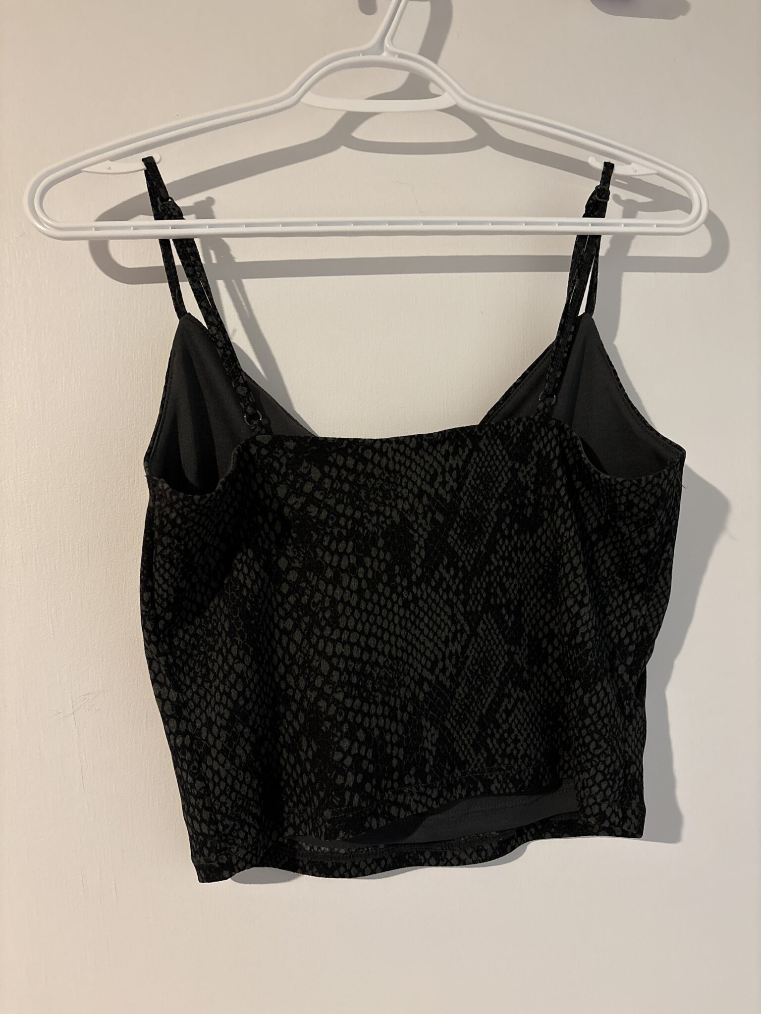 Image for Camisole motif peau de serpent