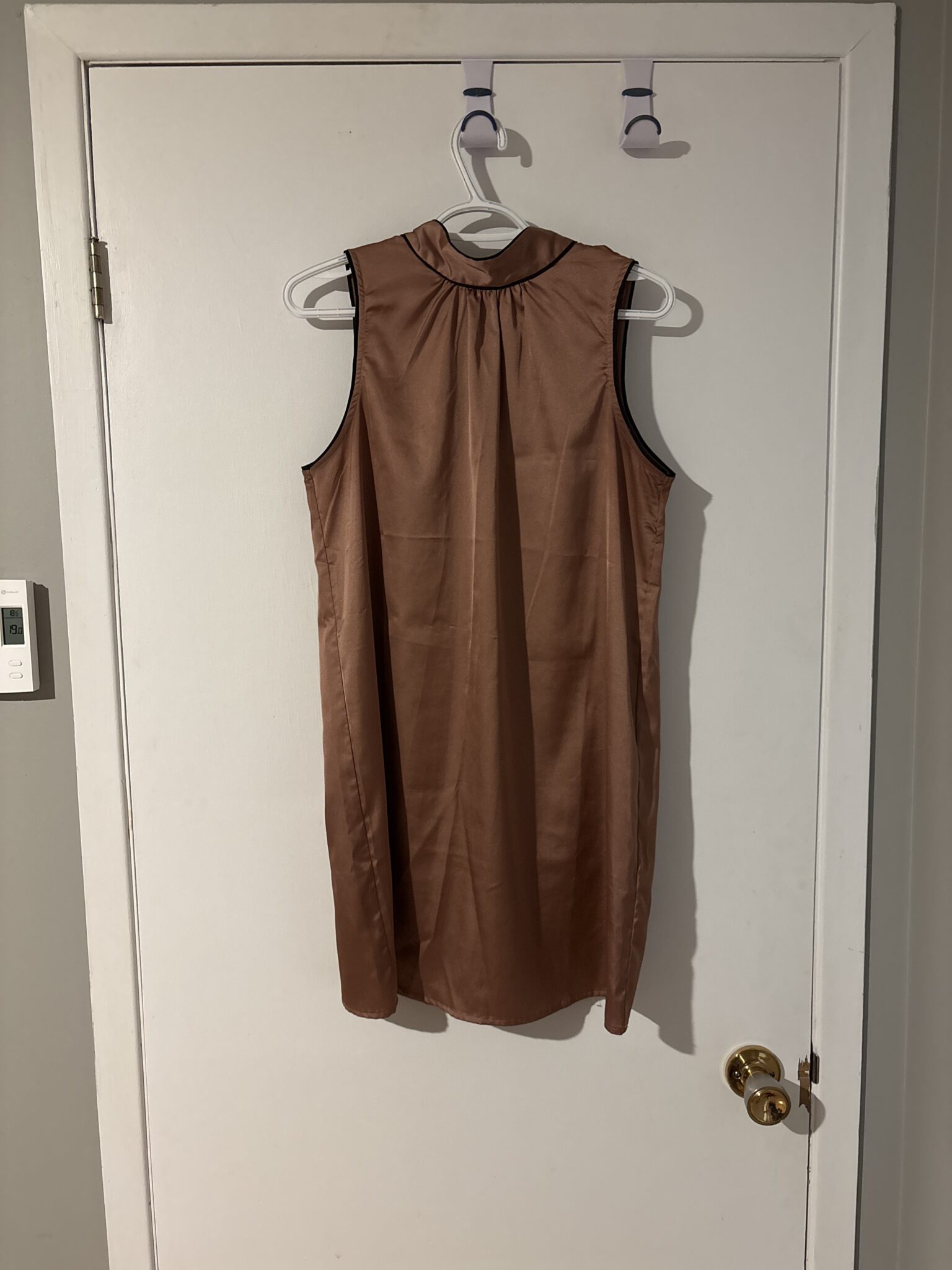 Featured image for Robe en satin