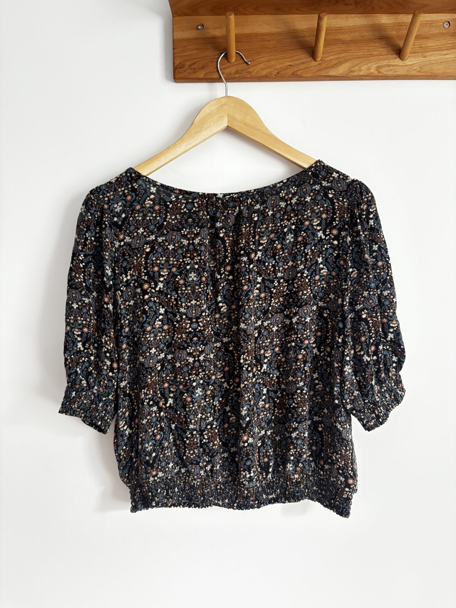 Image for REITMANS floral blouse (M)