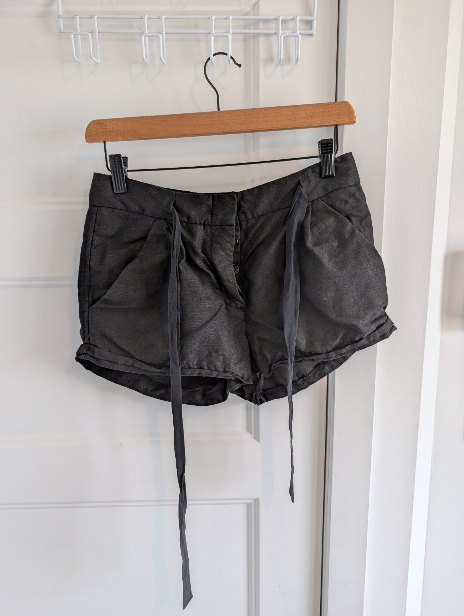 Image for Aritzia/Wilfred Short en lin Sz 0