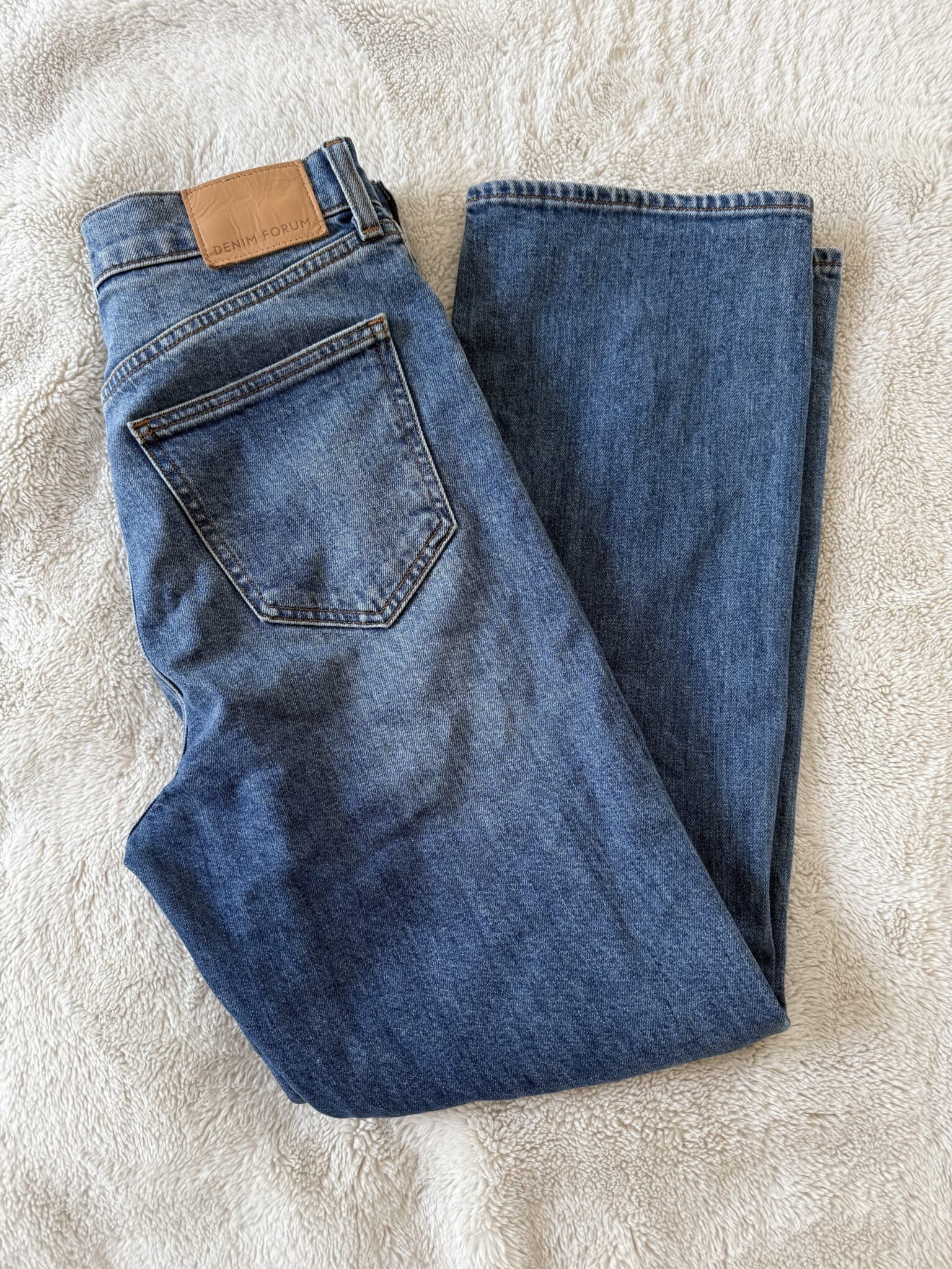 Featured image for Jean Arlo - Denim Forum (Aritzia)