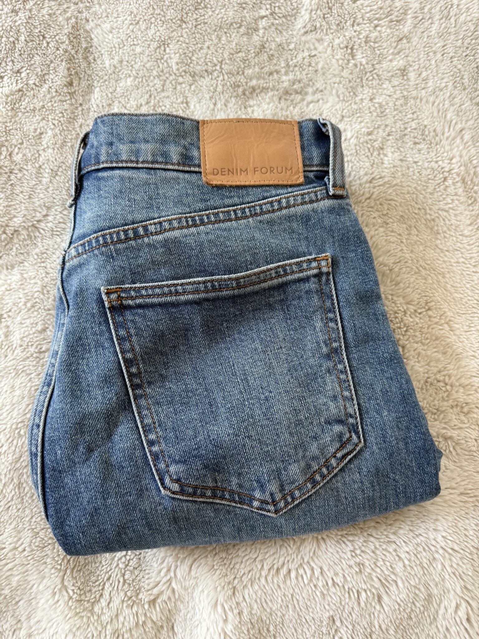 Image for Jean Arlo - Denim Forum (Aritzia)