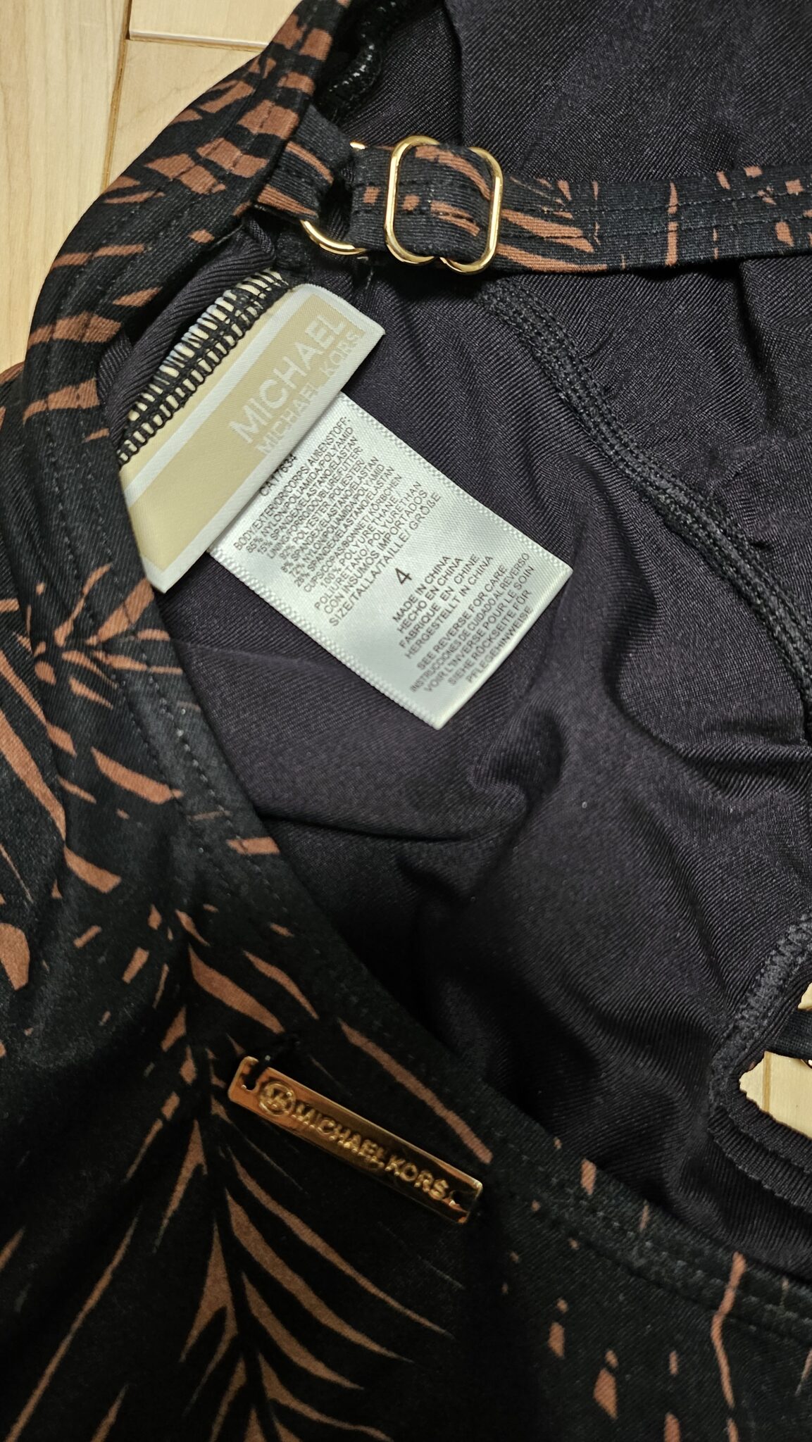 Image for Très beau maillot de bains 1 pièce Michael Kors 4
