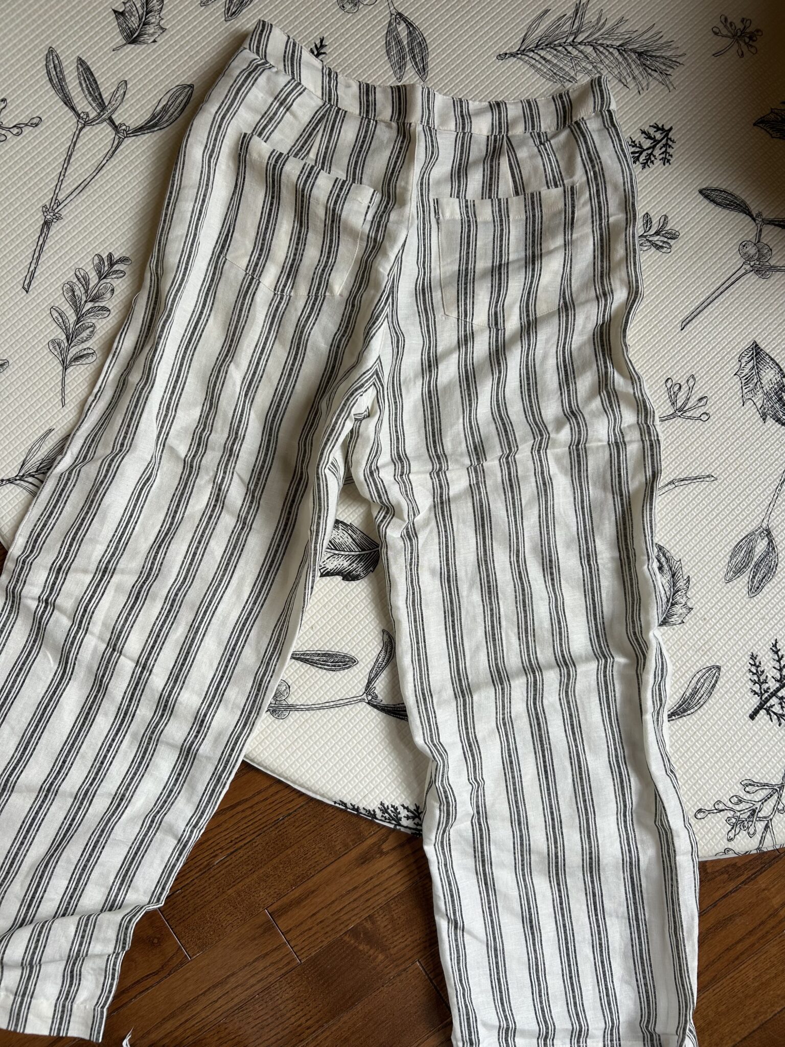 Image for Wide-leg trousers