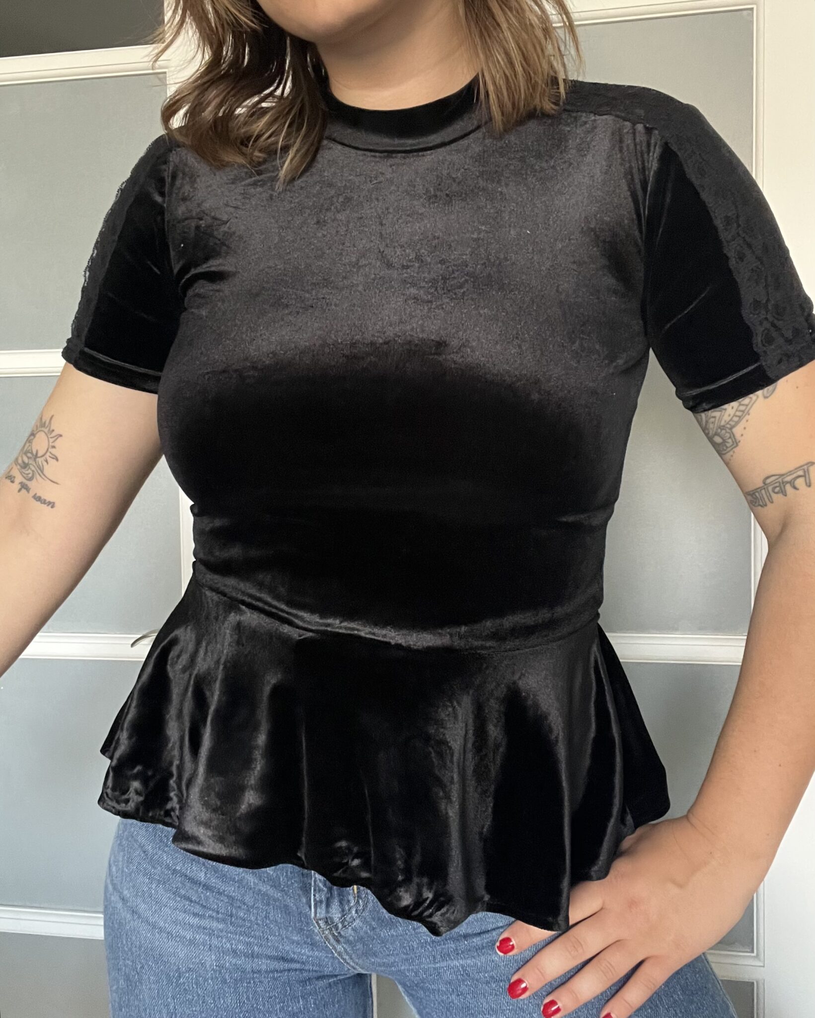 Featured image for Zara pelplum top size S black velvet