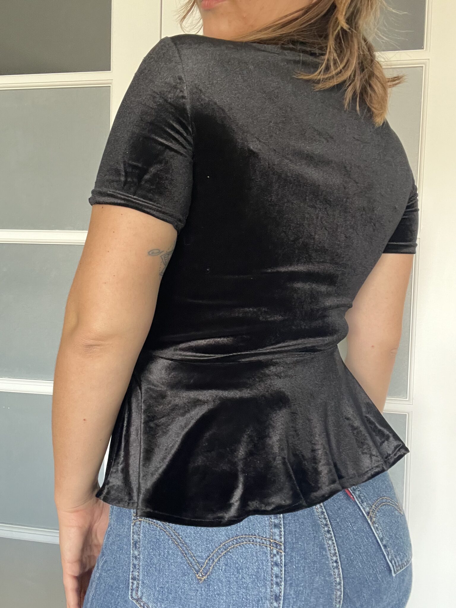 Image for Zara pelplum top size S black velvet