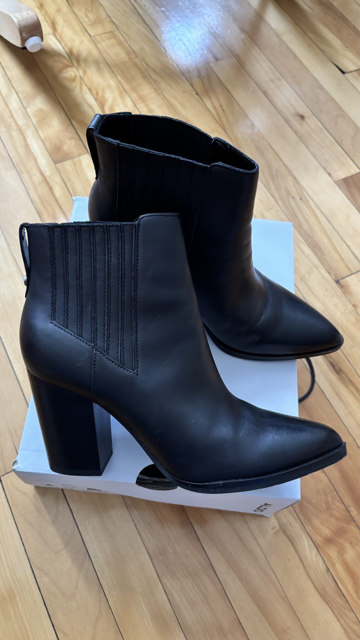 Featured image for Aldo ankle boots woman