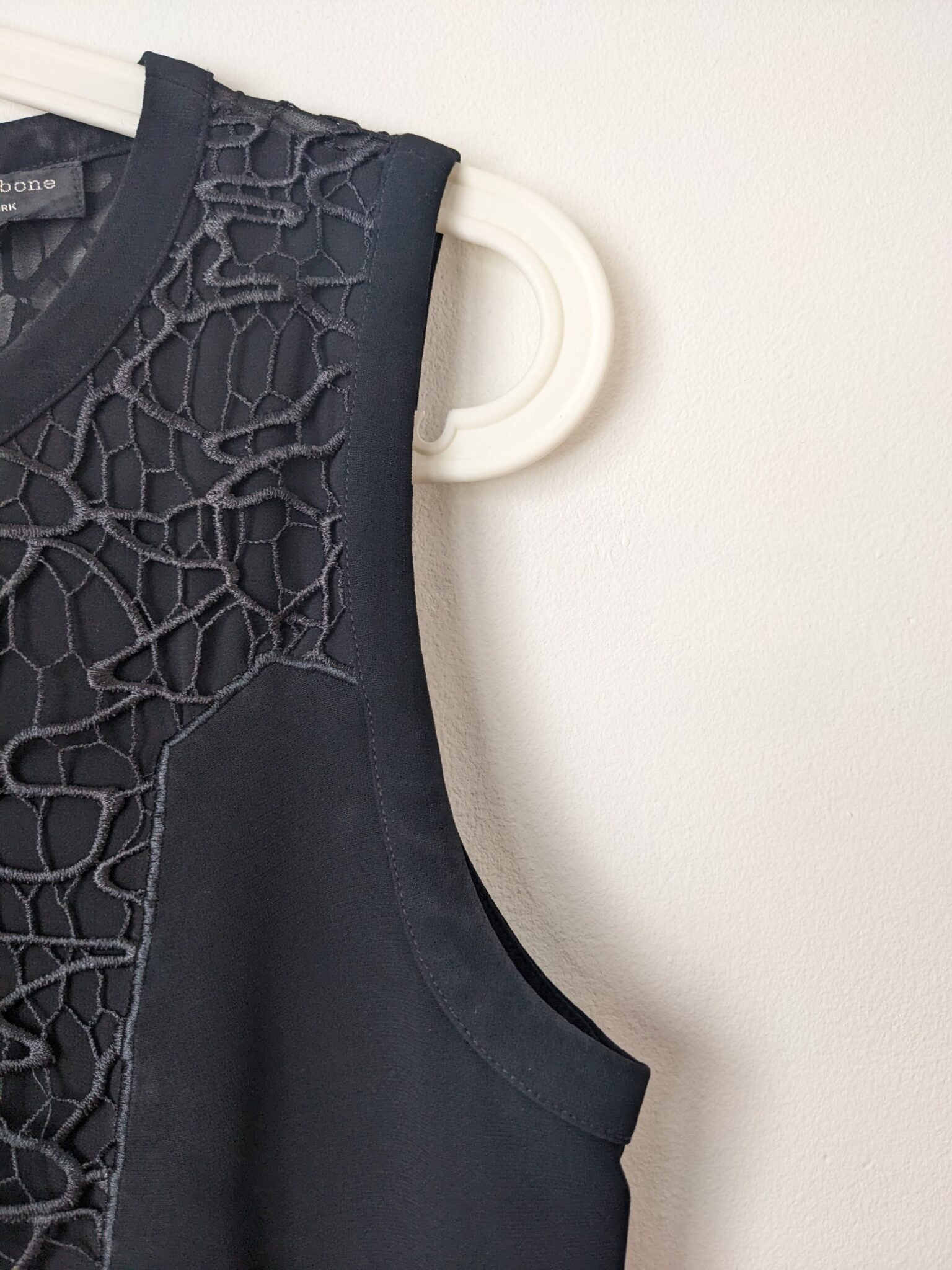 Image for Robe Noire Rag and Bone M Medium