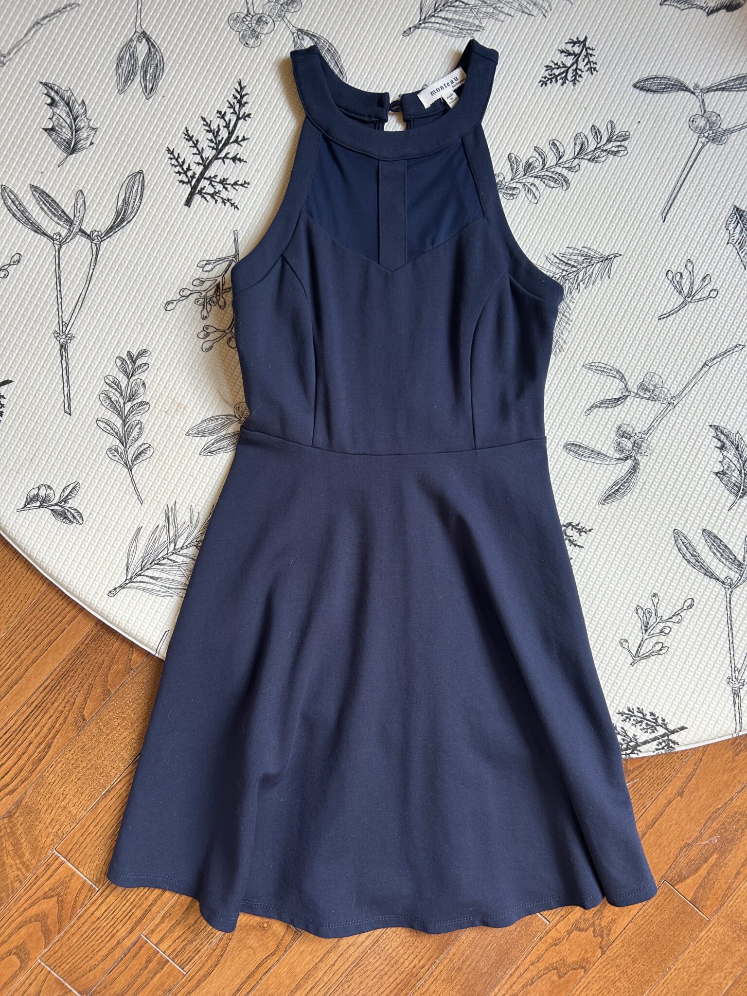 Featured image for Pretty dress