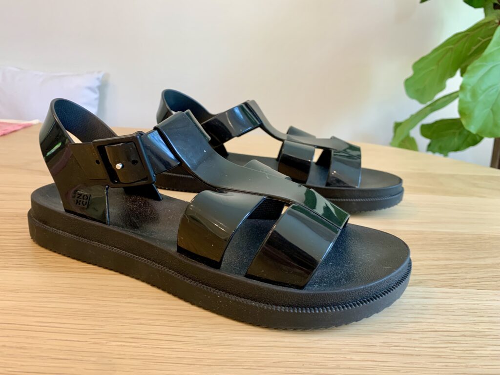 Image for Black sandals for the beach.