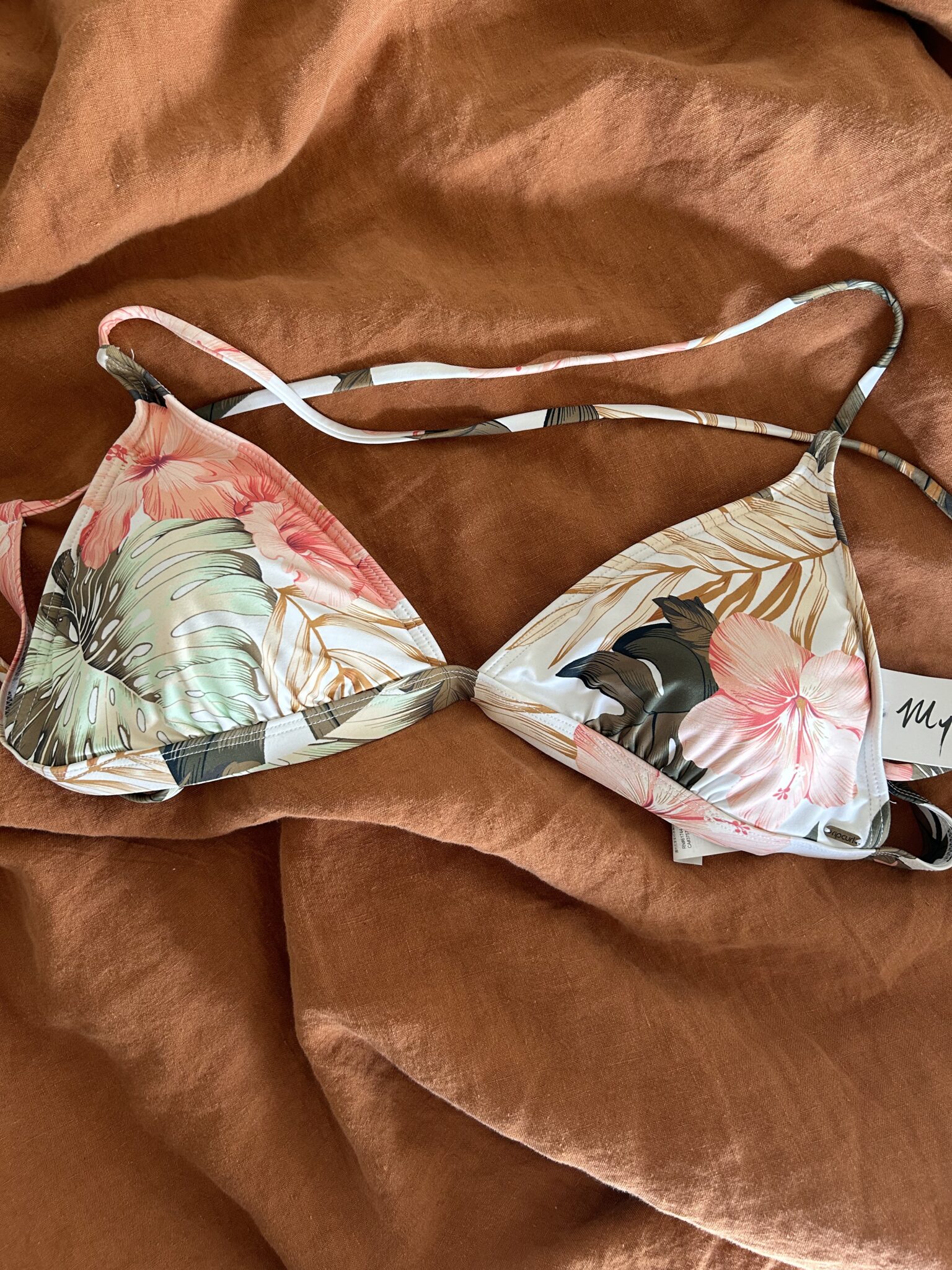 Featured image for New Ripcurl swimming costume top