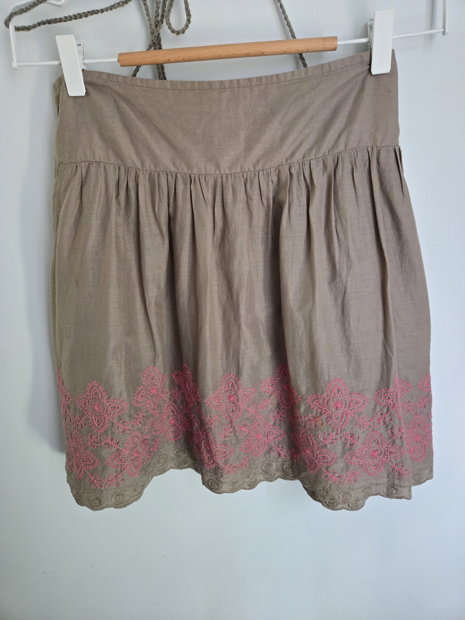 Featured image for Lucky Brand embroidered cotton skirt