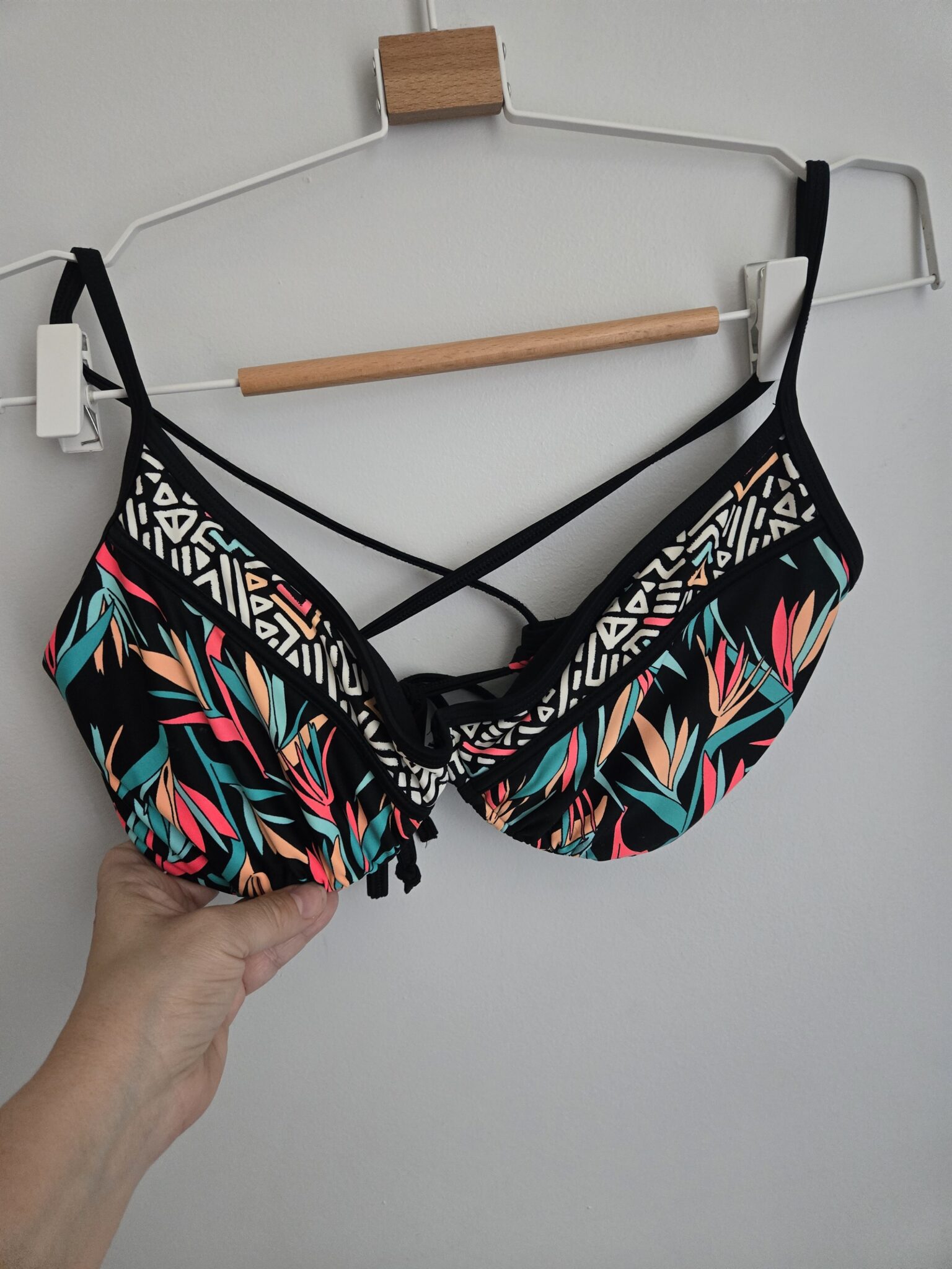 Featured image for Body Glove bikini top