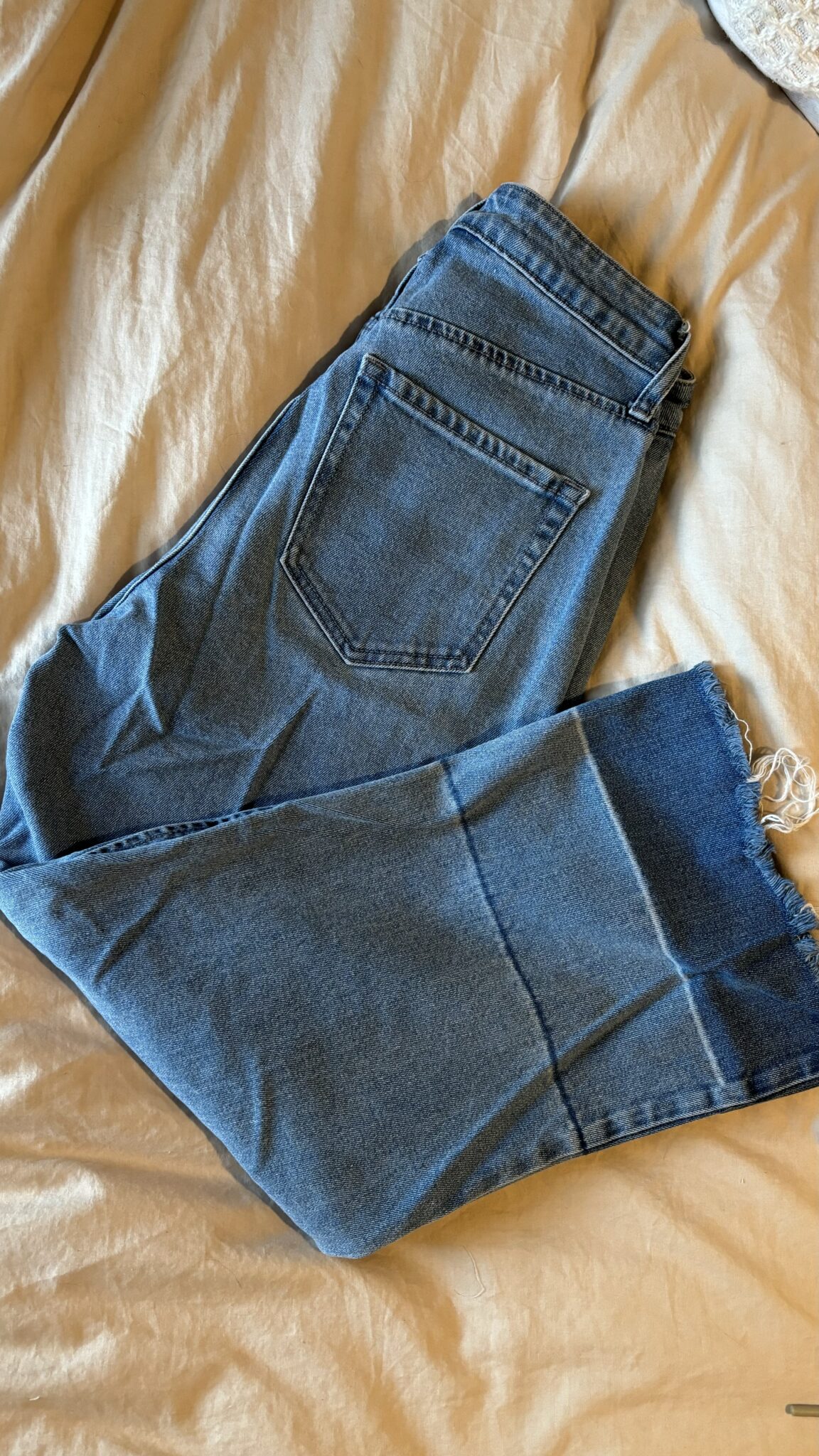 Featured image for Wide-leg jeans