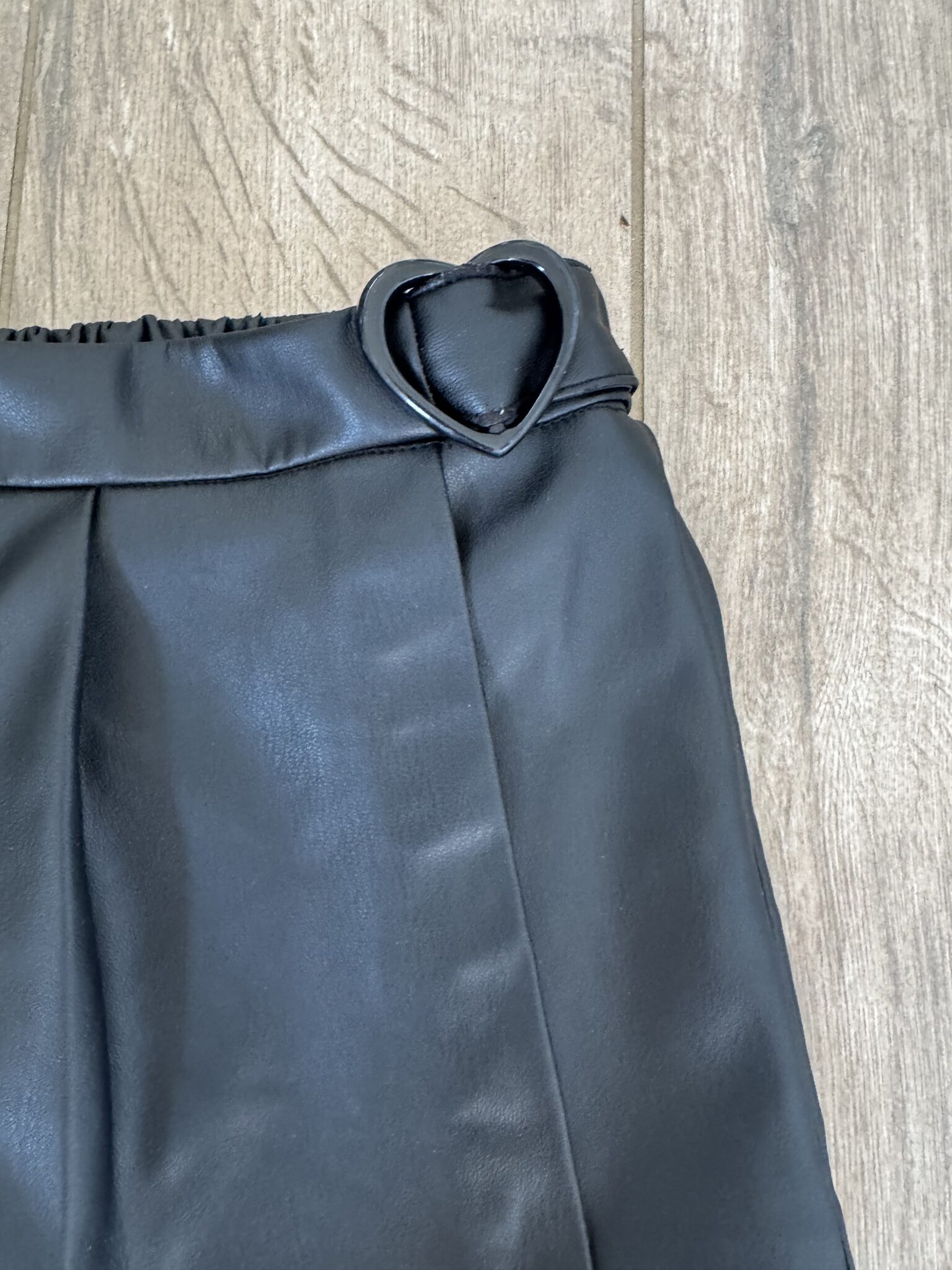Image for 4-5 ans -Jupe short faux cuir Zara