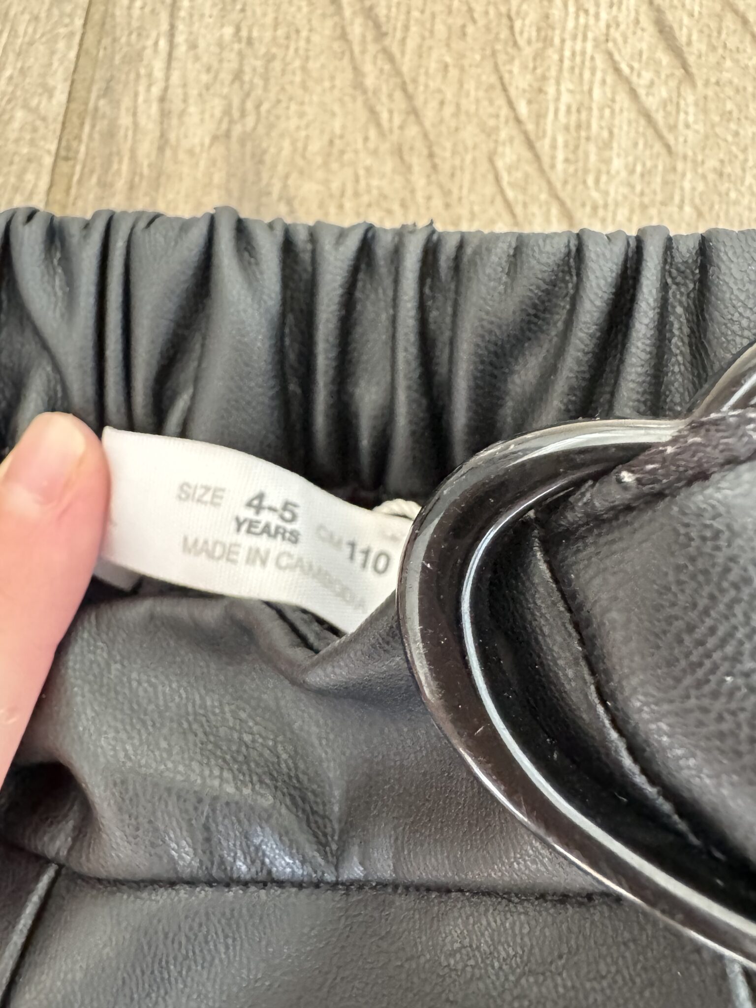 Image for 4-5 ans -Jupe short faux cuir Zara