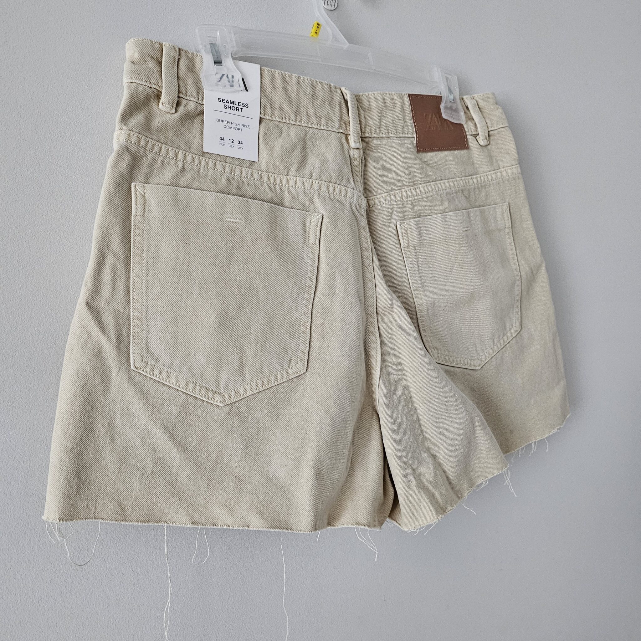 Image for Seamless short 12 US / 40EUR