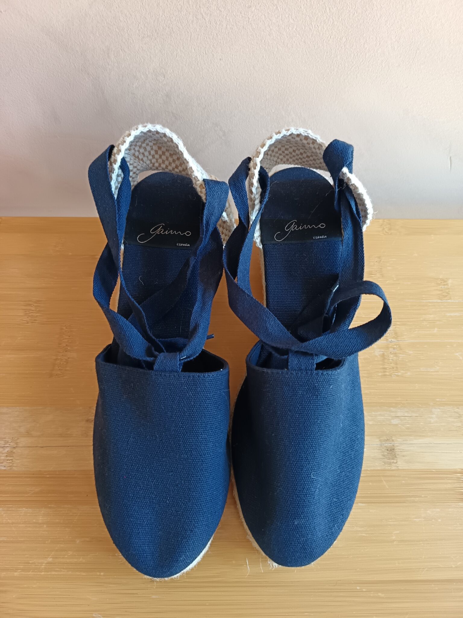Image for Espadrilles en toile bleu marine fabriquées en Espagne