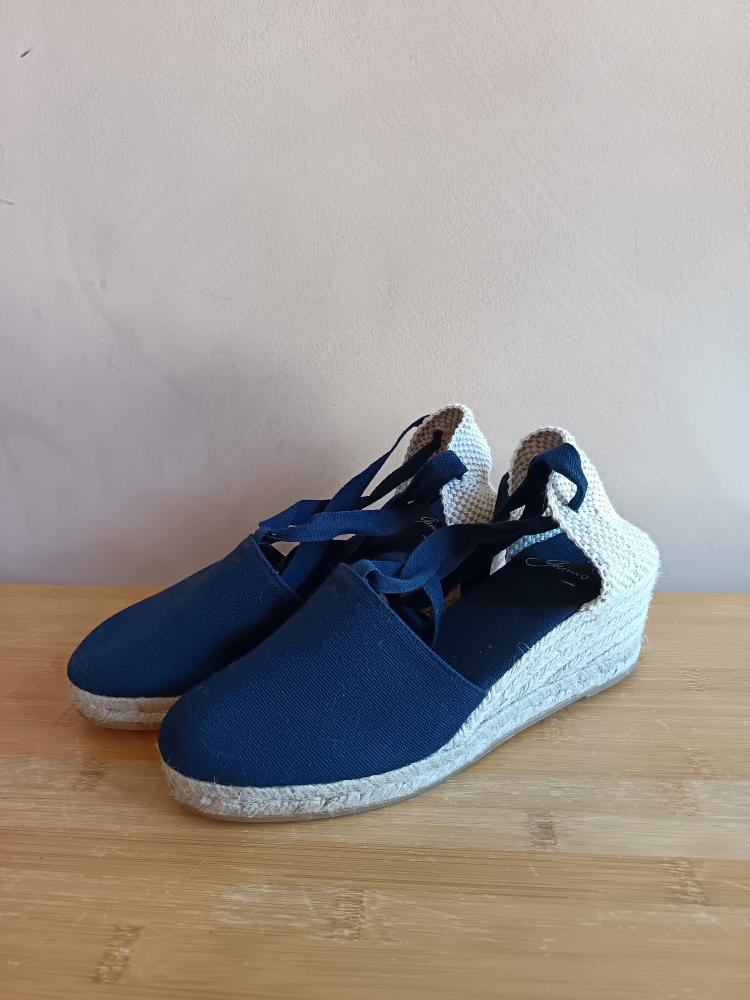 Image for Espadrilles en toile bleu marine fabriquées en Espagne