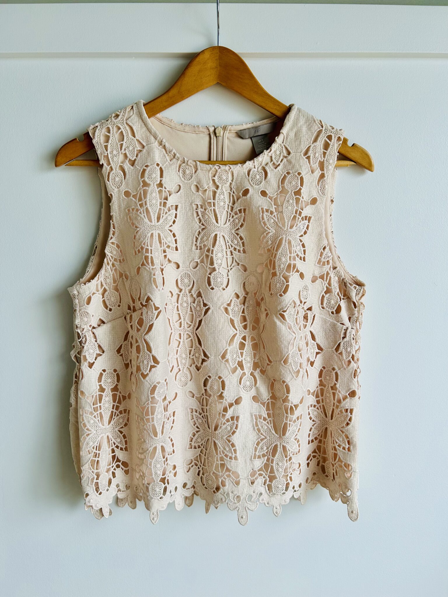 Featured image for Jolie blouse dentelle