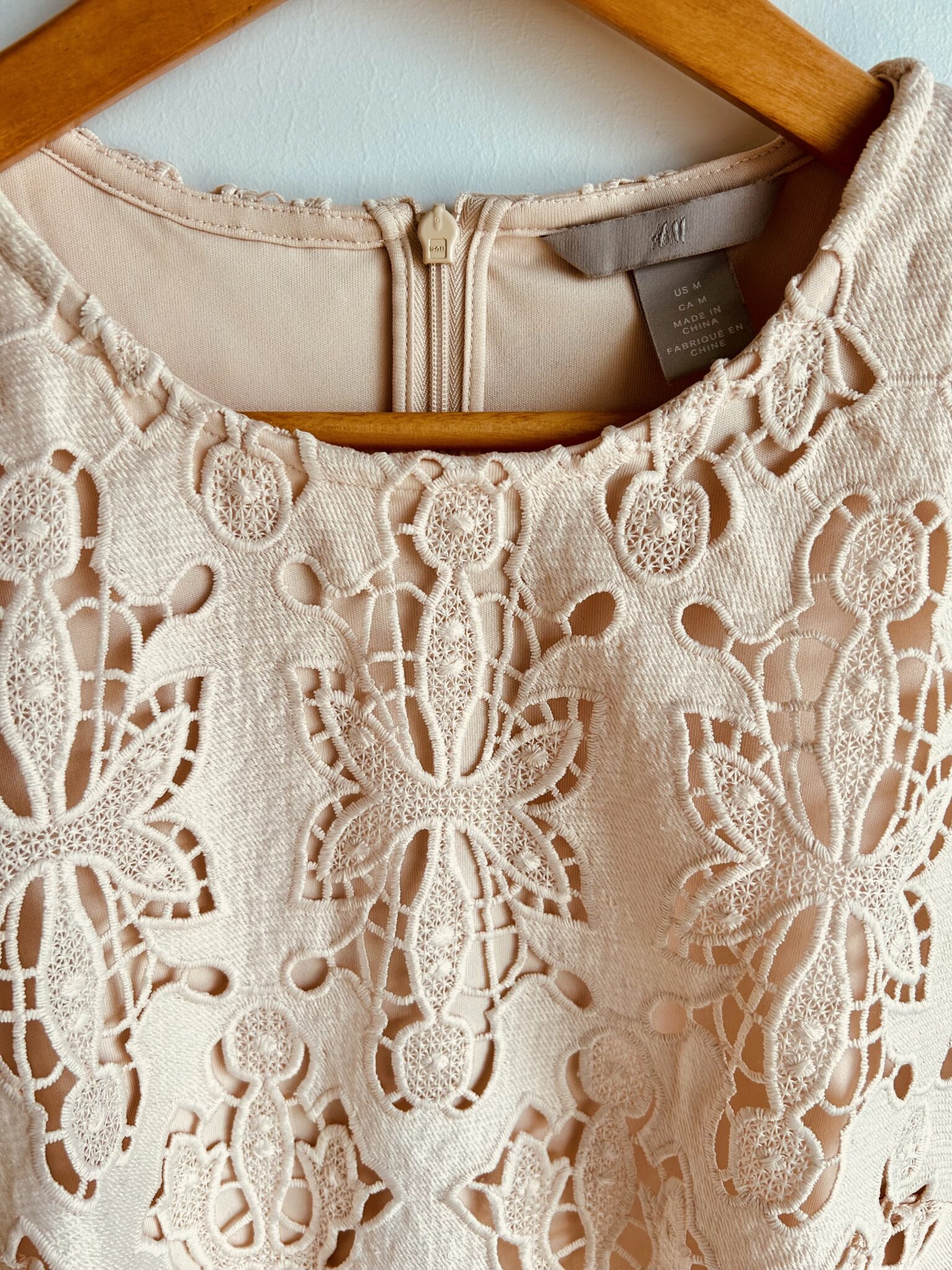 Image for Jolie blouse dentelle