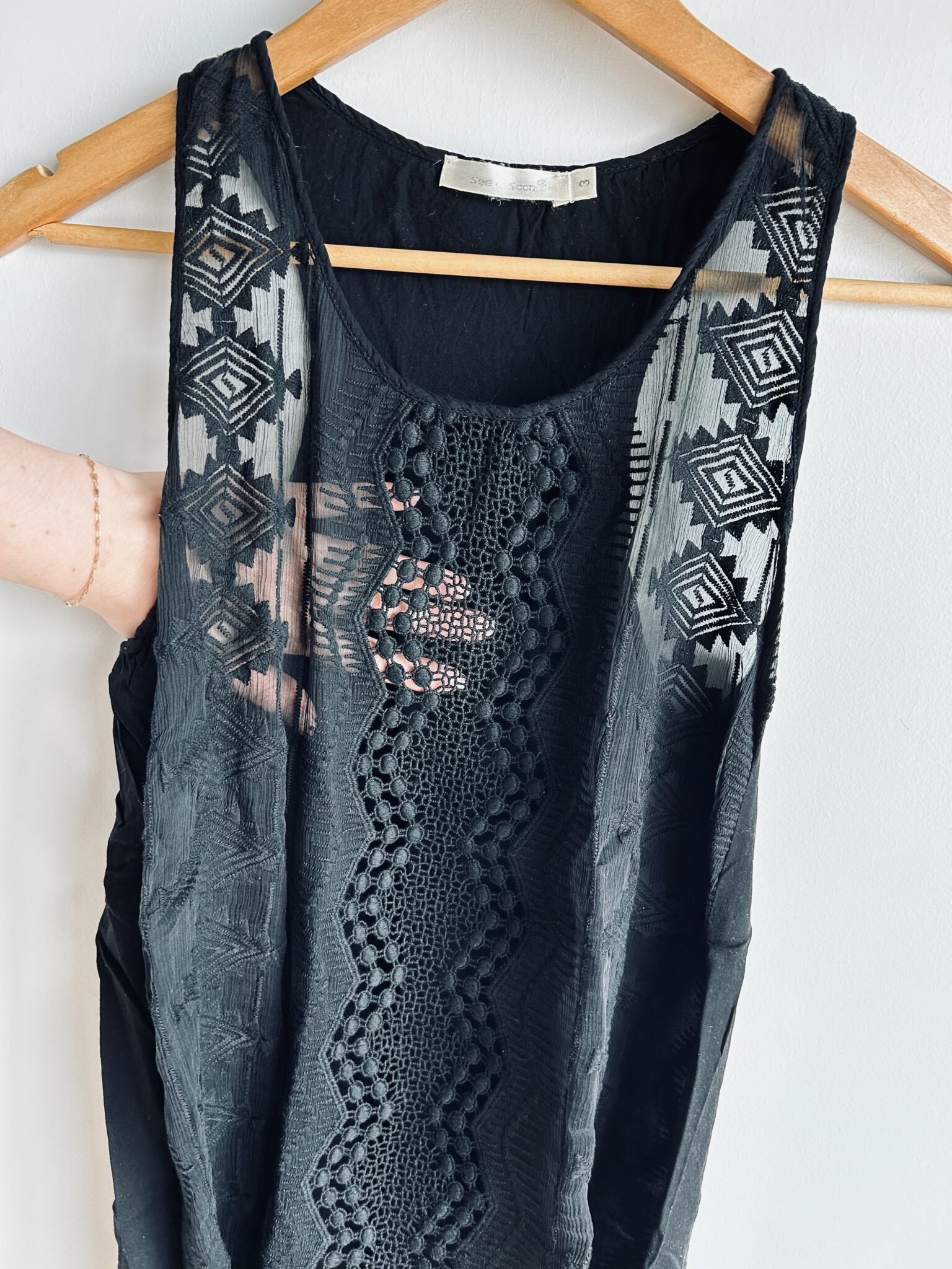 Image for Camisole parfaite pour les festivals