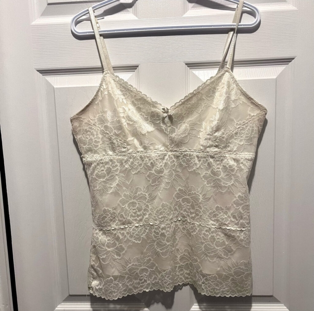 Featured image for Y2K Le chateau top lace floral off white Women Medium cami tank summer festival