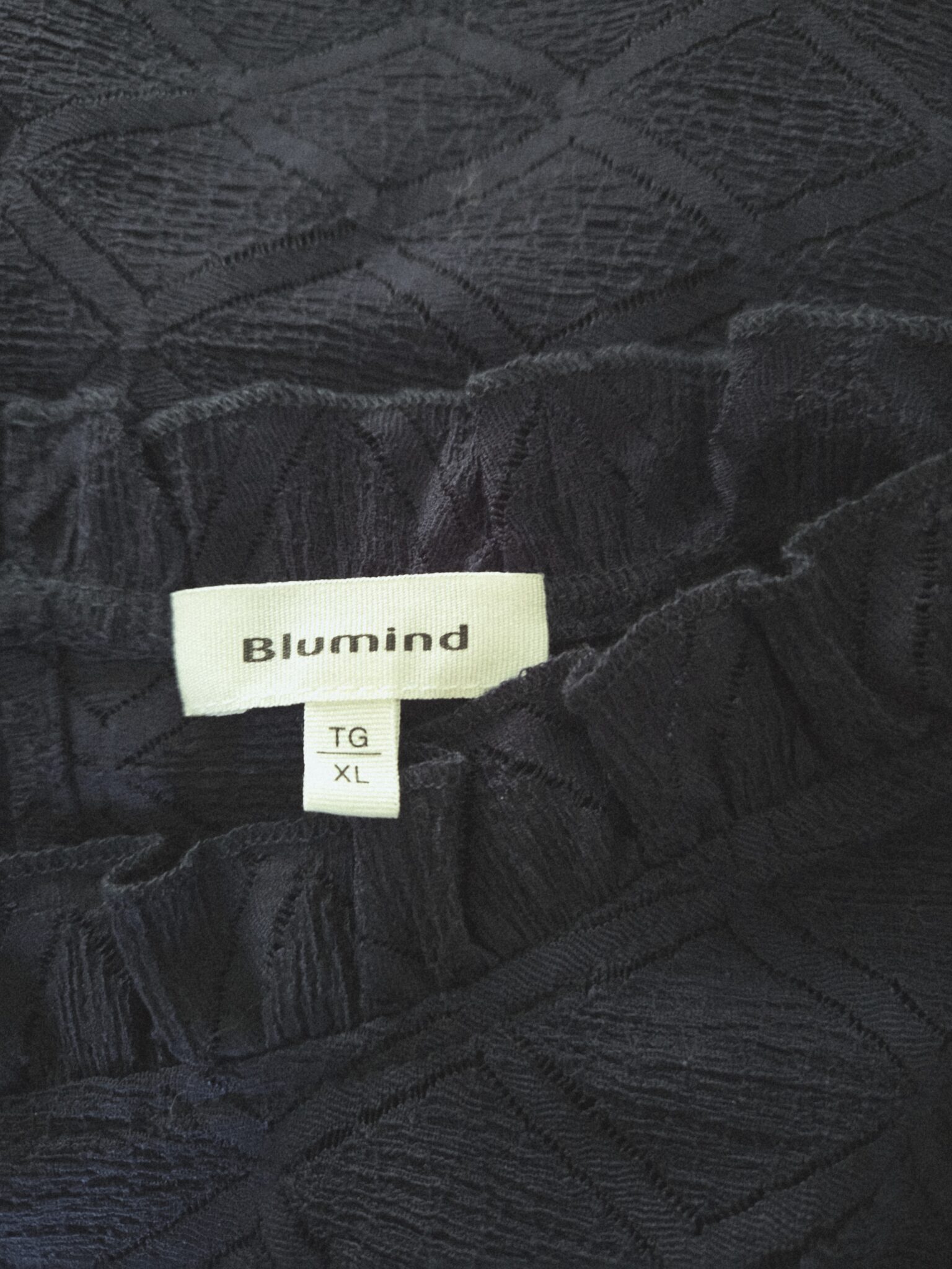 Image for Blumind- Joli haut en pointelle en losange