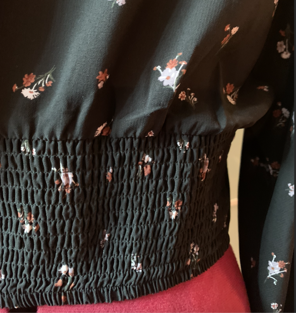 Image for ICONE - Large black short blouse short with lace plunging v-neck small flowers