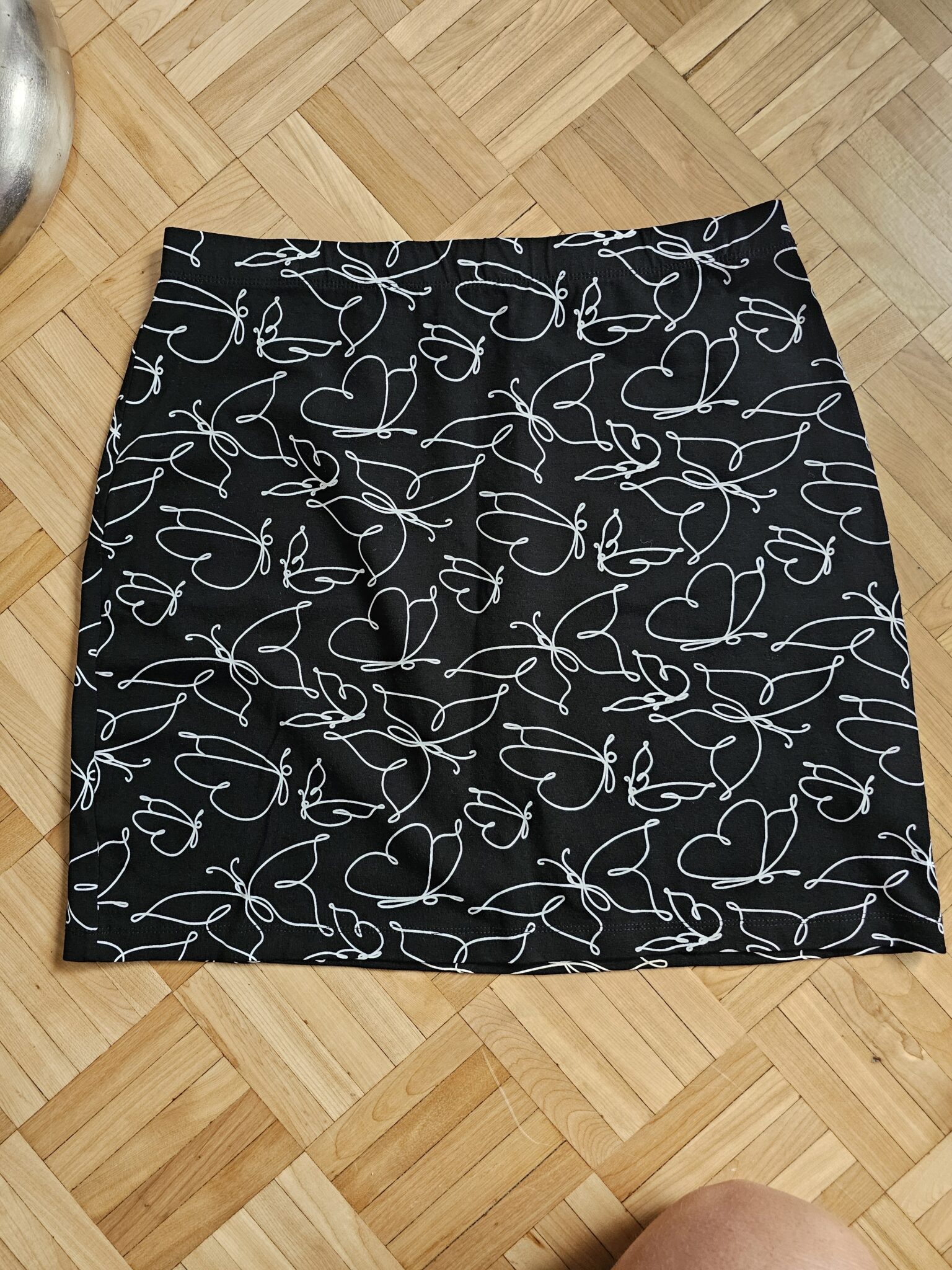 Featured image for Knitotto skirt