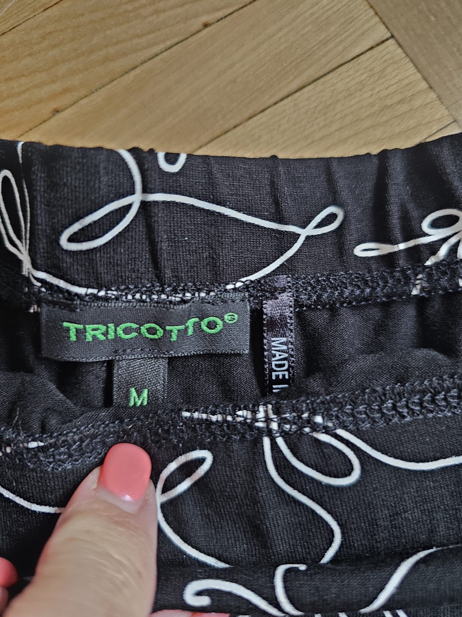 Image for Knitotto skirt