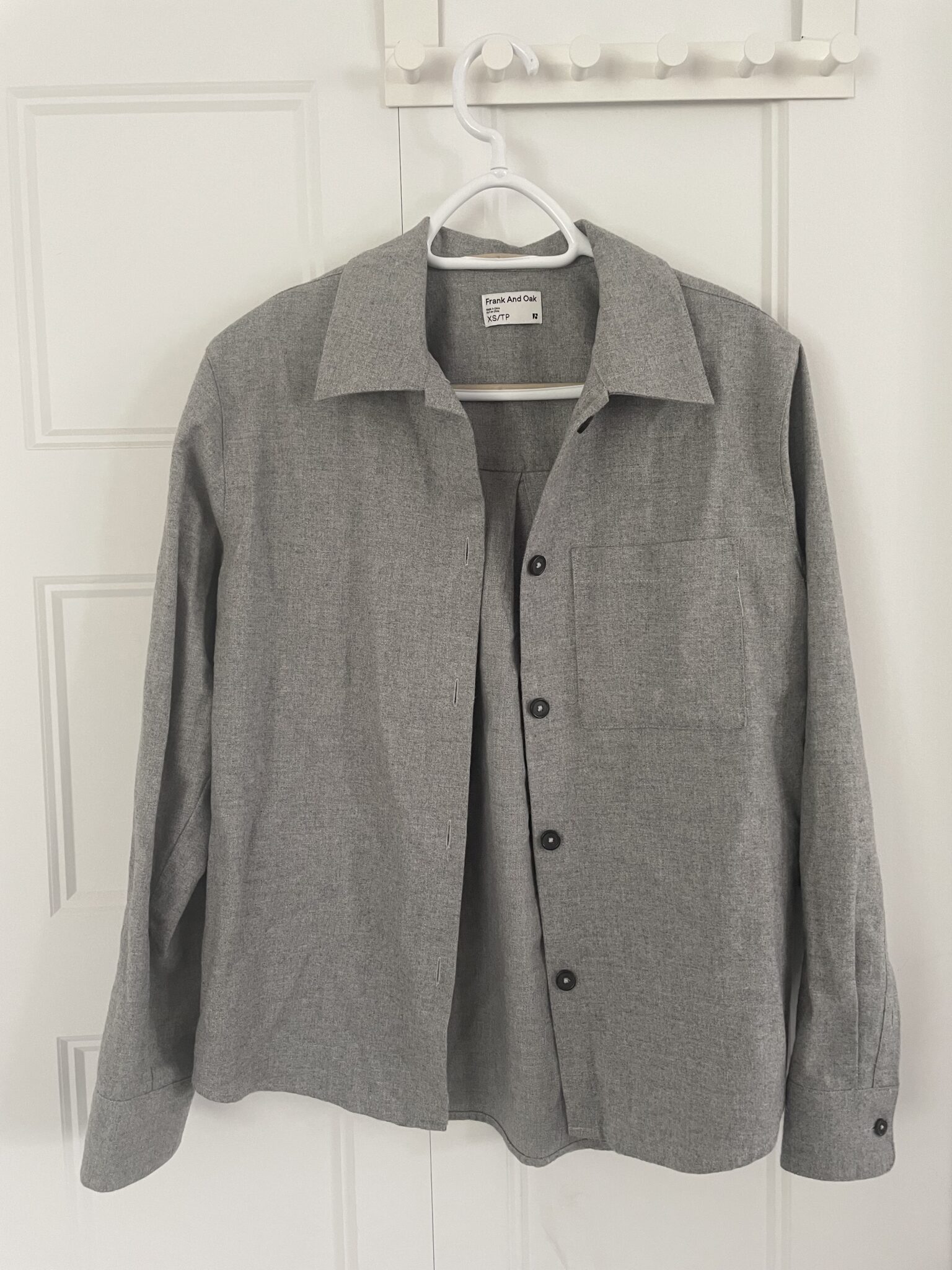 Featured image for Veste / chemise grise Frank and Oak