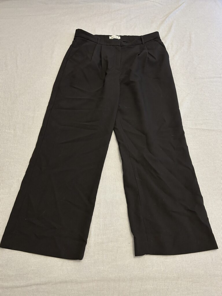 Featured image for A&F Sloane tailored wide-leg trousers