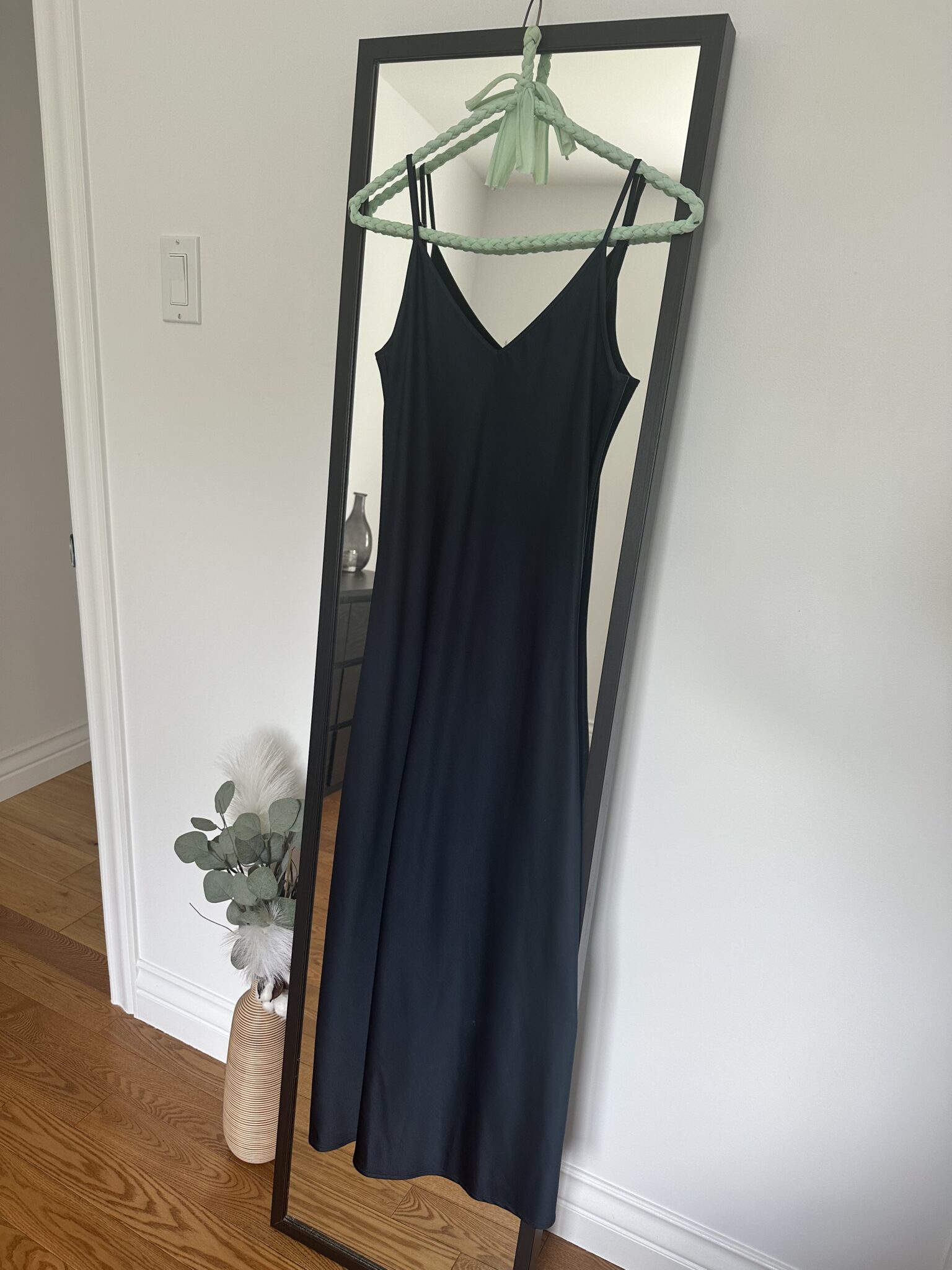 Featured image for Robe de soirée bleu marine